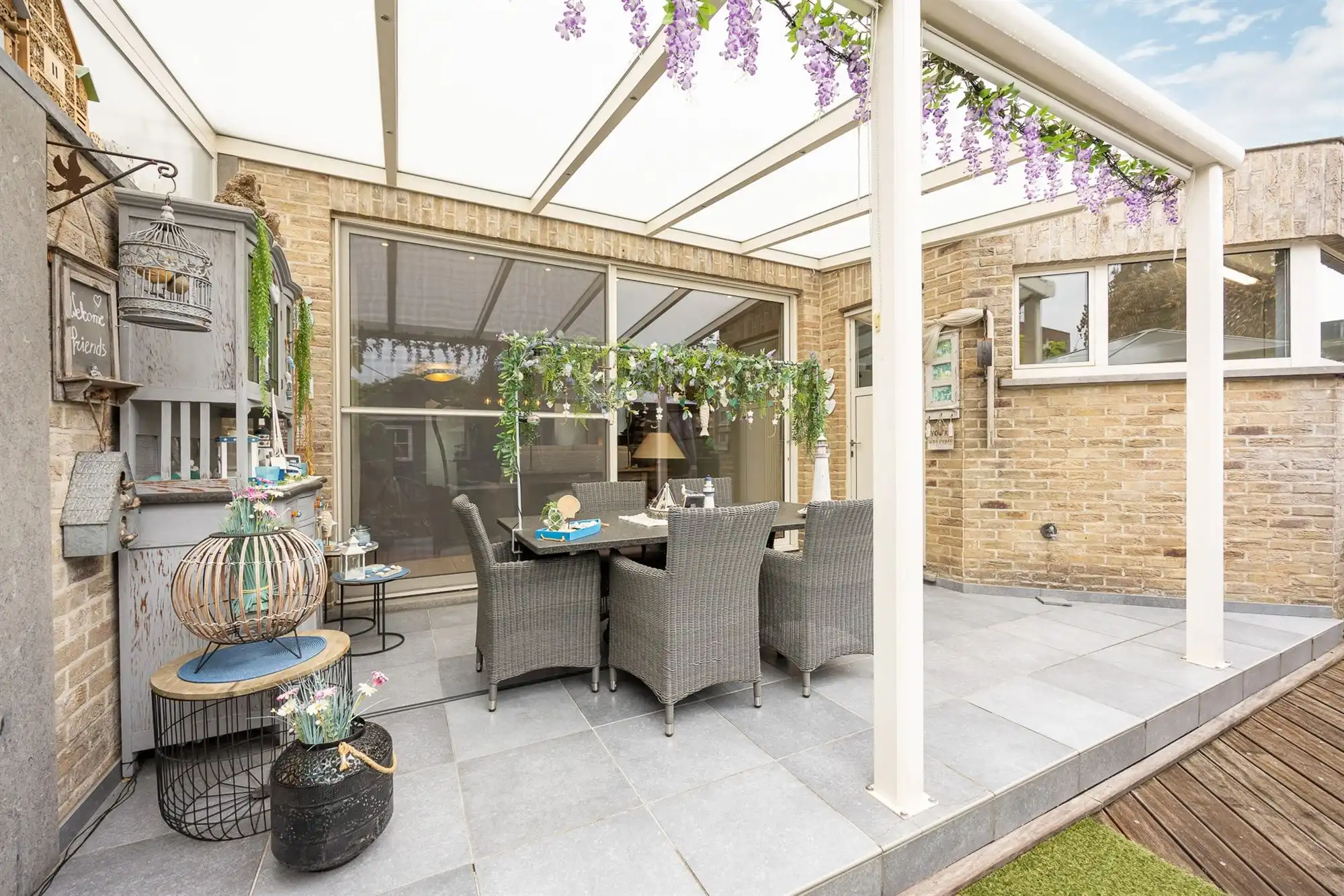 Instapklare woning met 4 slaapkamers en garage foto 19