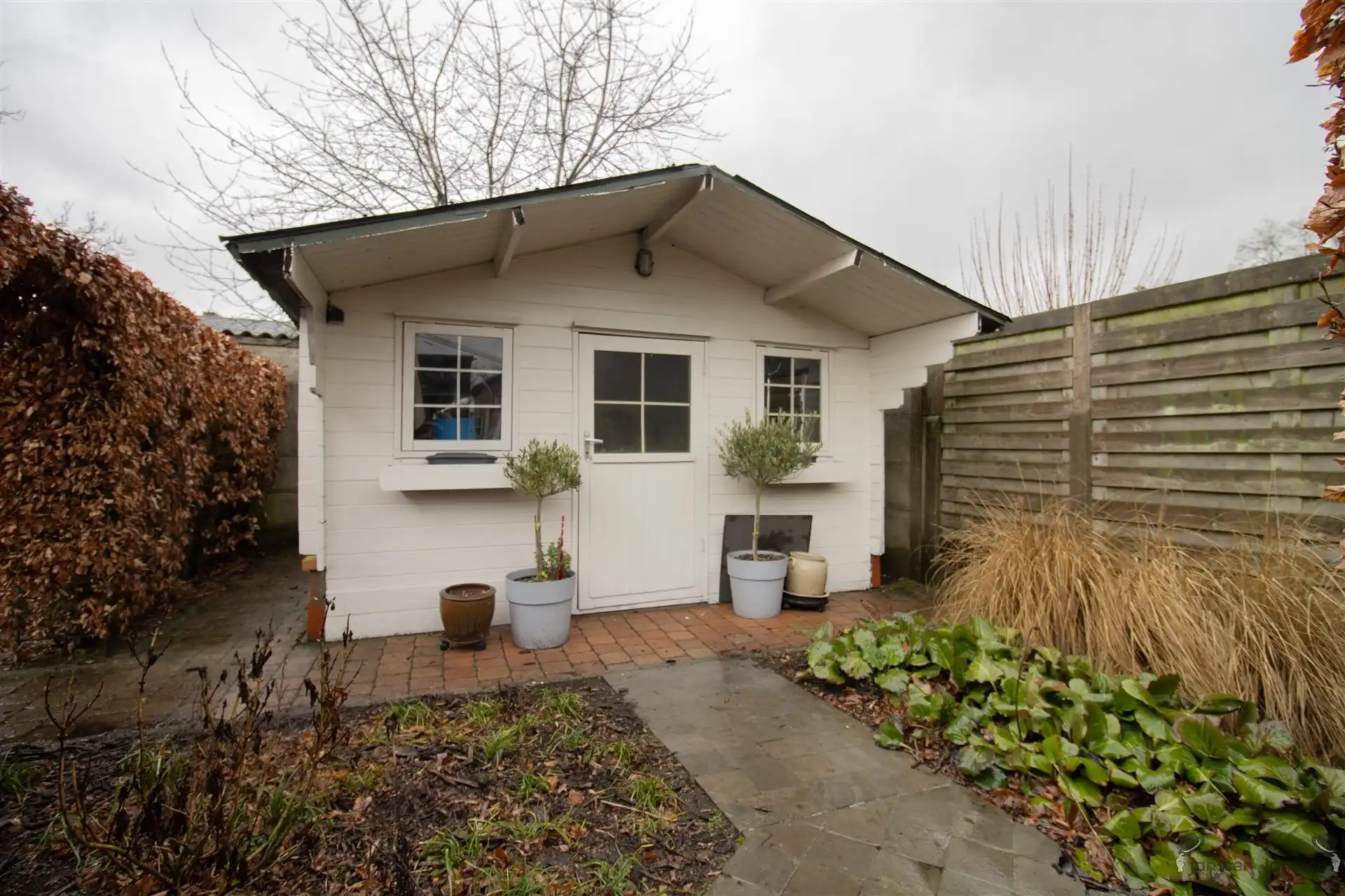 Rustig gelegen gelijkvloerse woning met 3 slaapkamers en wellnessruimte foto 21