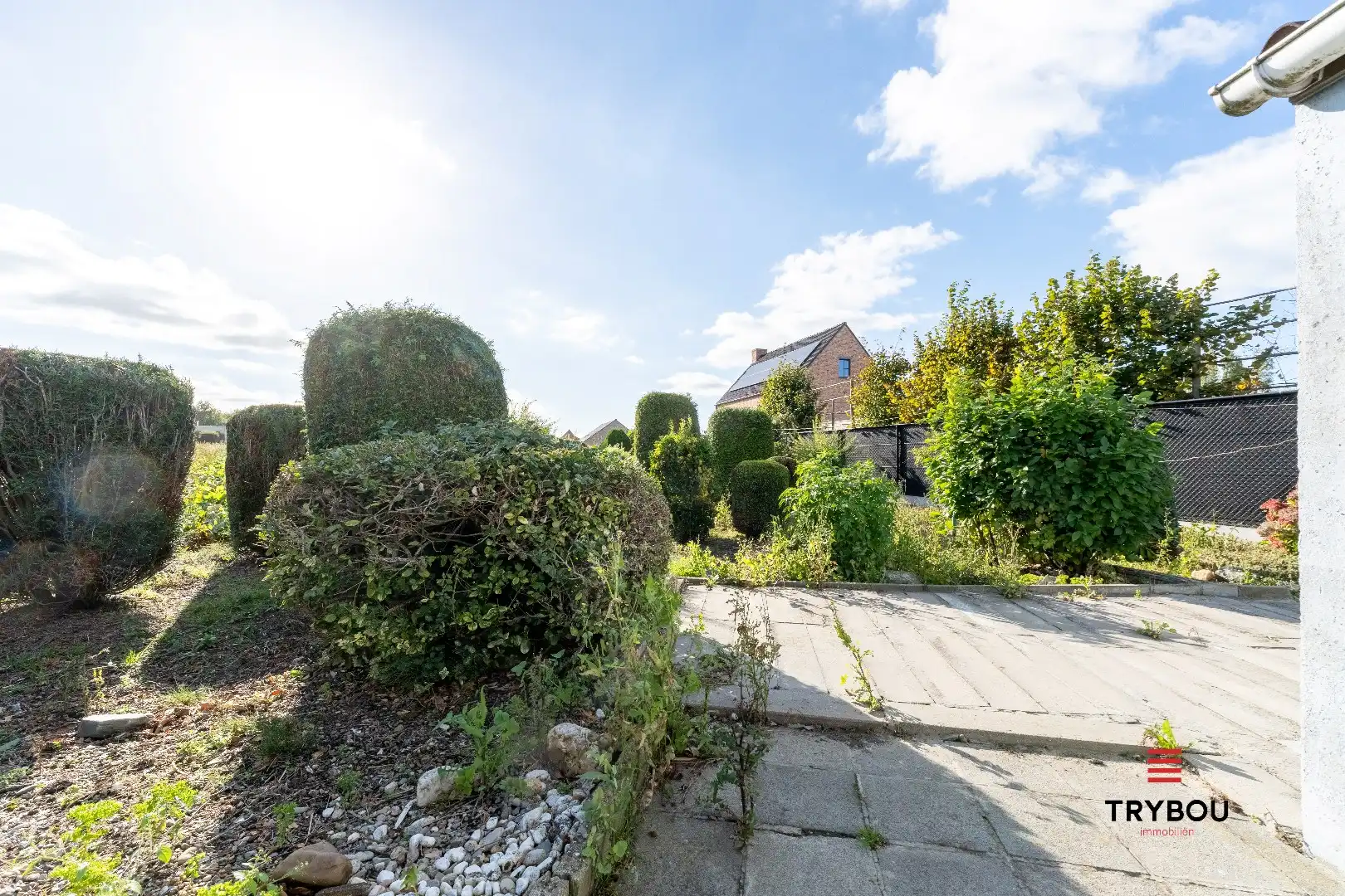 Verrassend ruime woning aan de rand van Houthulst op ruim perceel van 720m². foto 28