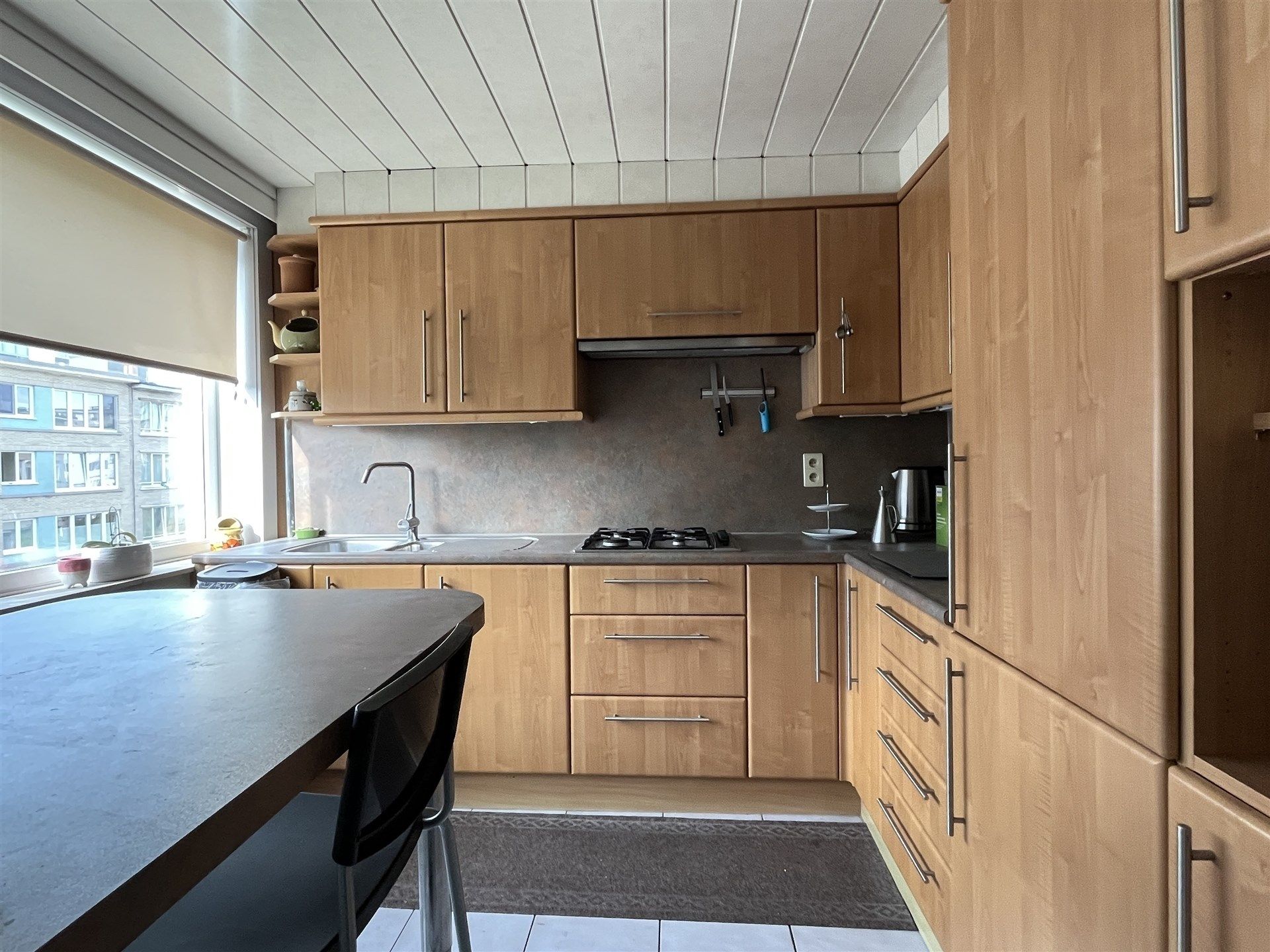 2 slaapkamer appartement met terras foto 4