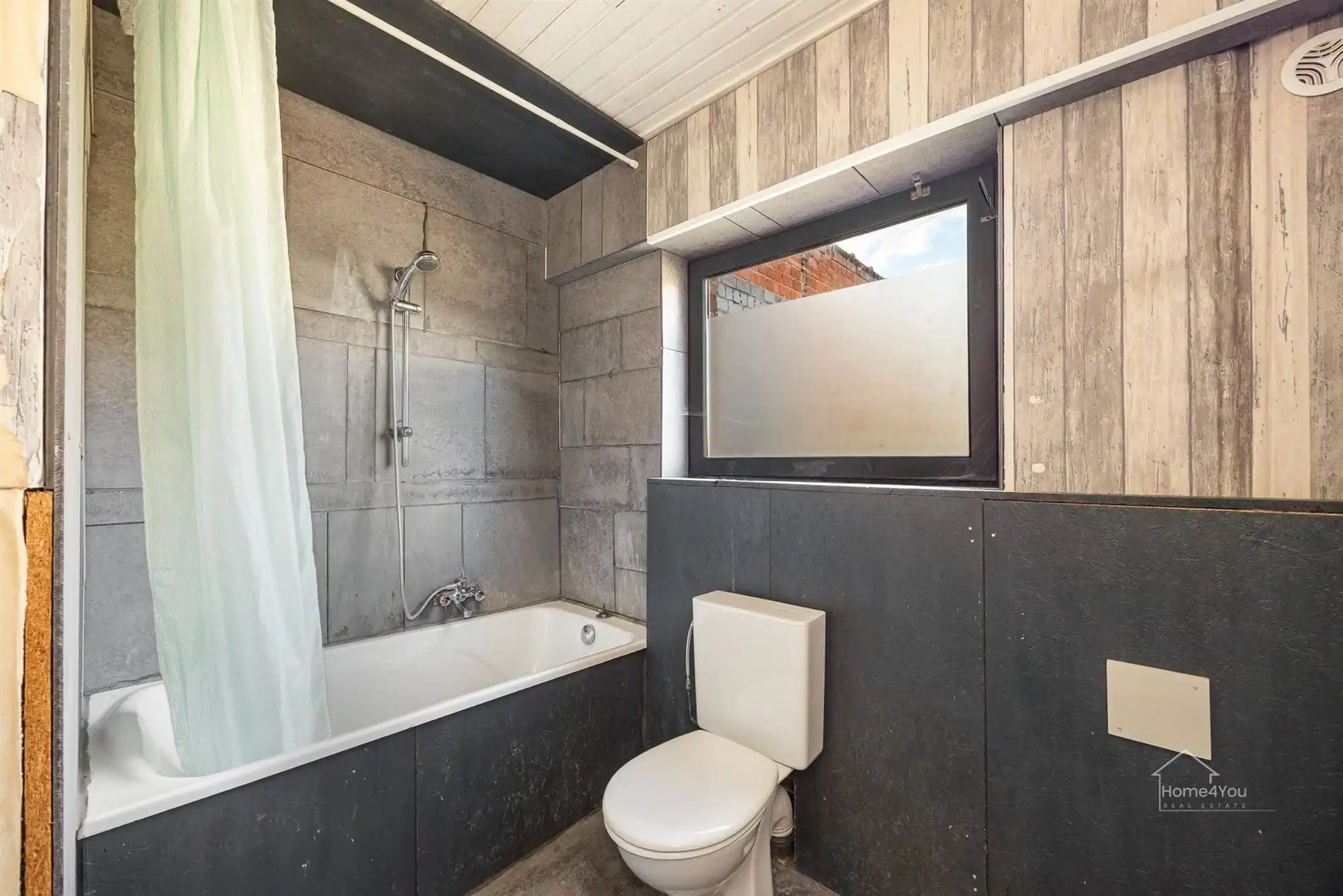 Te renoveren woning met 2 woonentiteiten + tuin foto 13