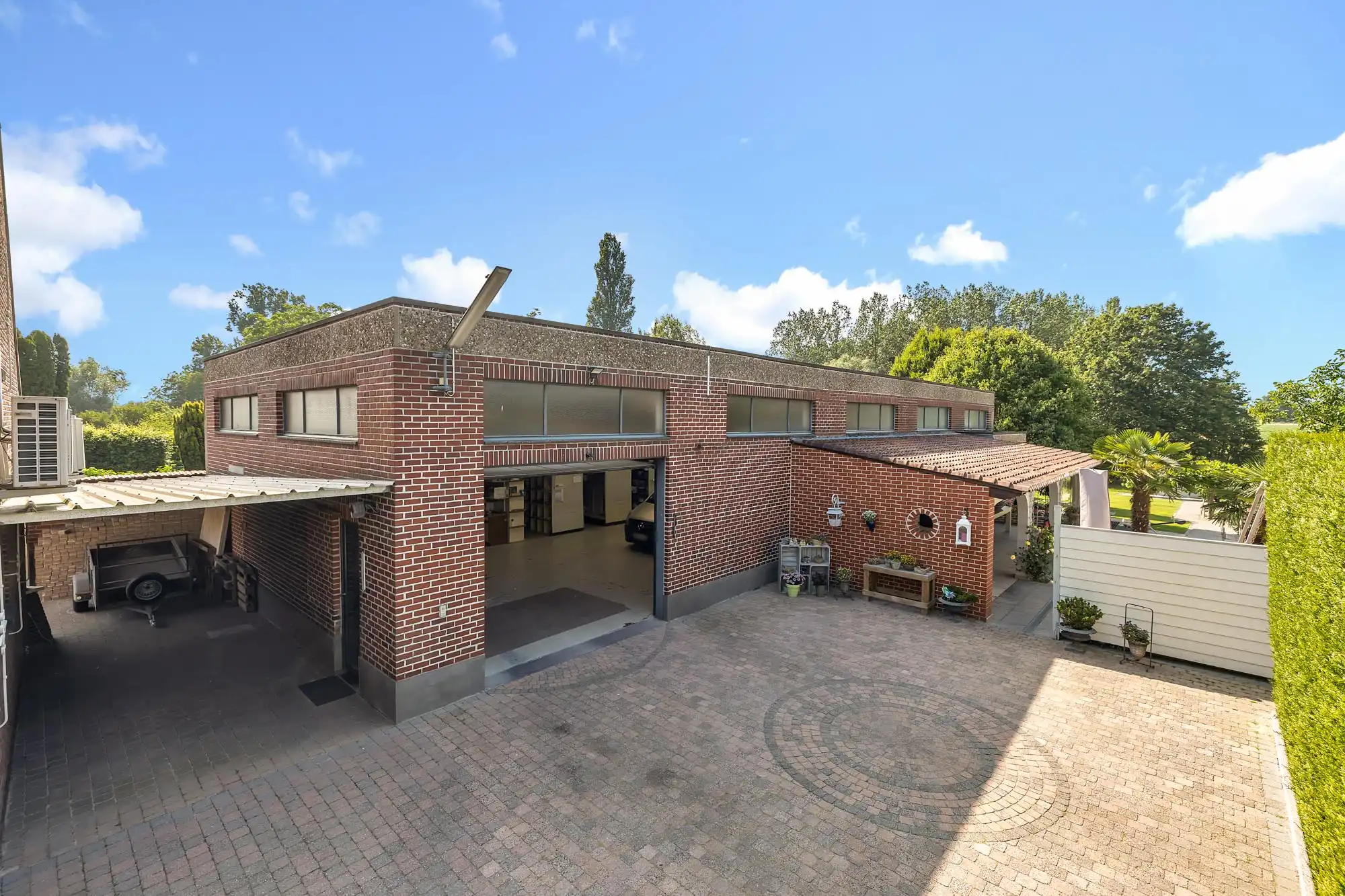 Instapklare woning met loods (verkoop onder registratie) foto 34