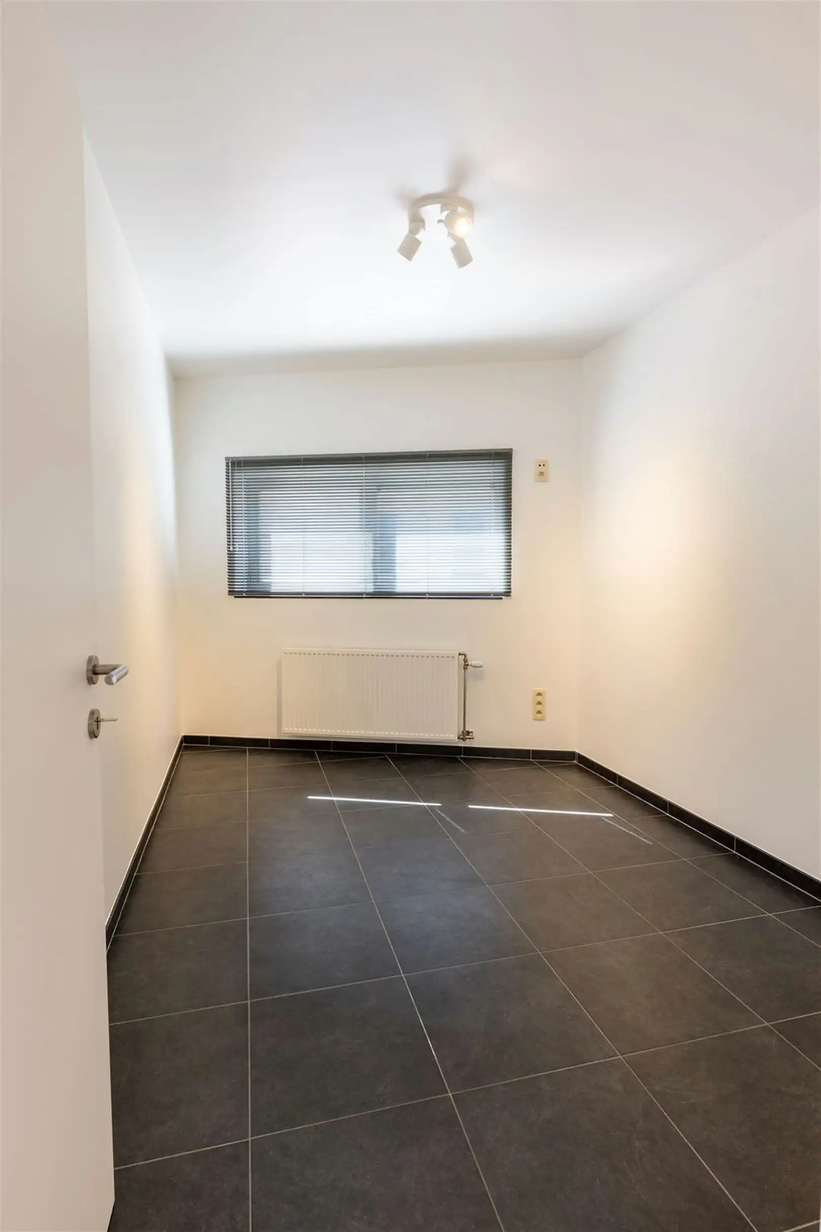 Gelijkvloers appartement met garage in Nederename foto 7