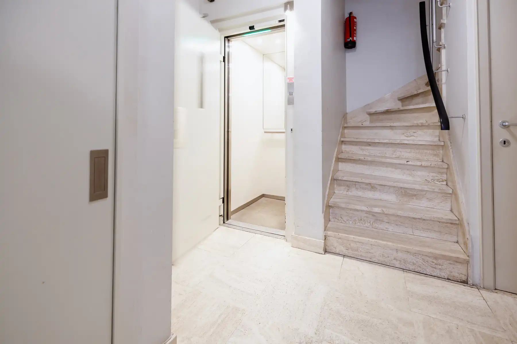 Appartement te koop foto 7