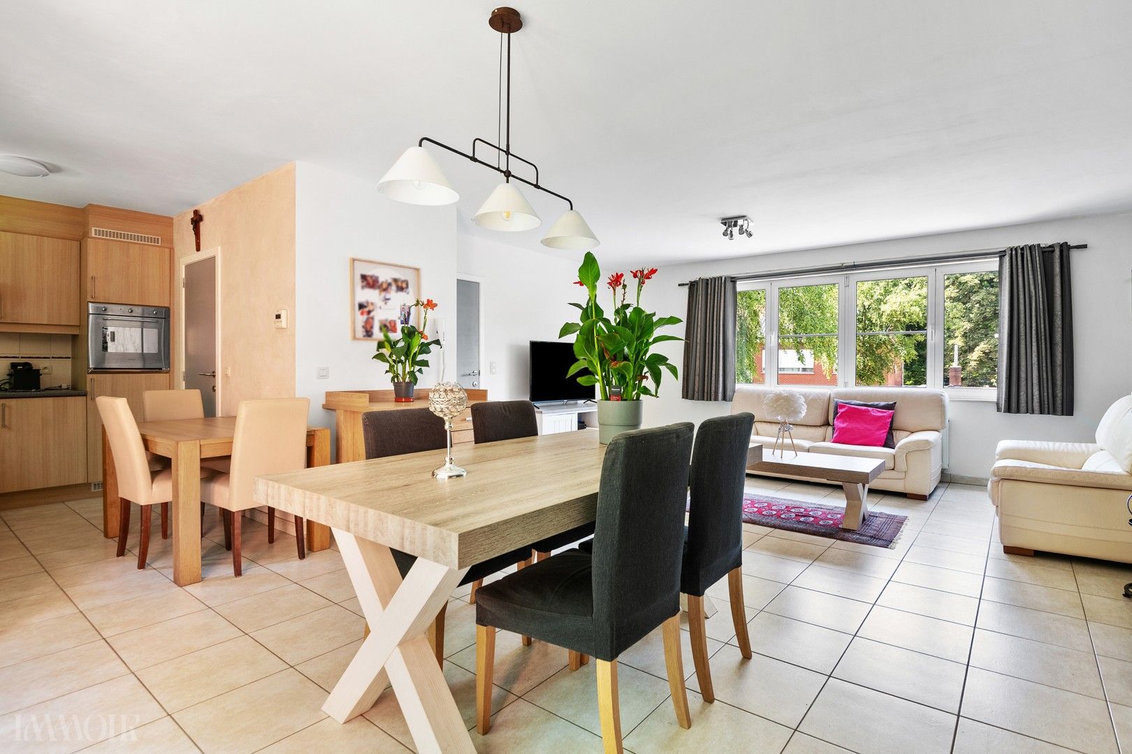 Instapklare woning nabij het centrum van Kapellen. foto 5