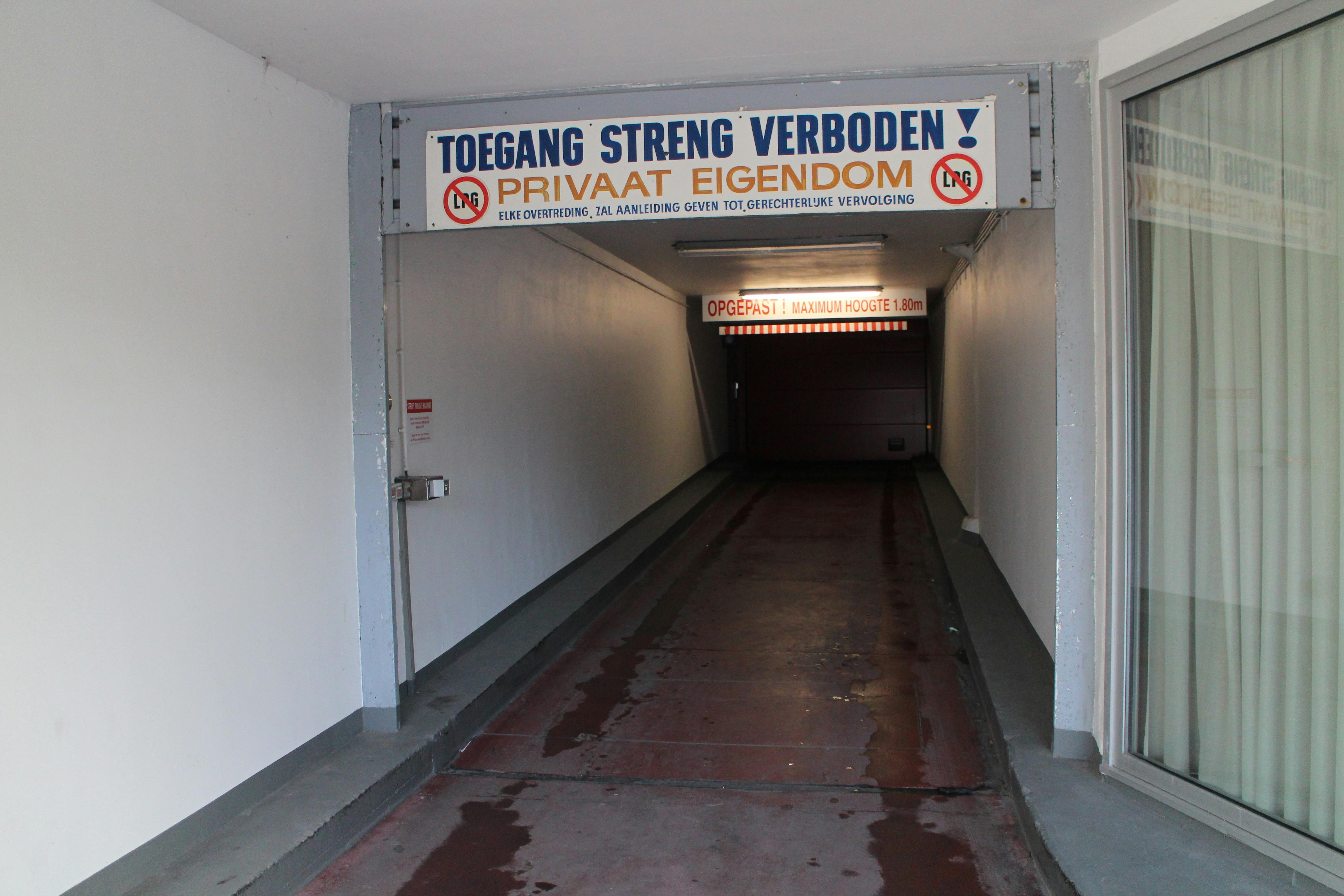 Staanplaats te huur te centrum Oostende foto 3