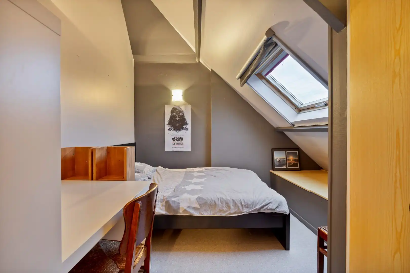 Ruim ingedeelde woning met 4 slpks op een mooi perceel van 21 are met achterliggend groen. foto 21