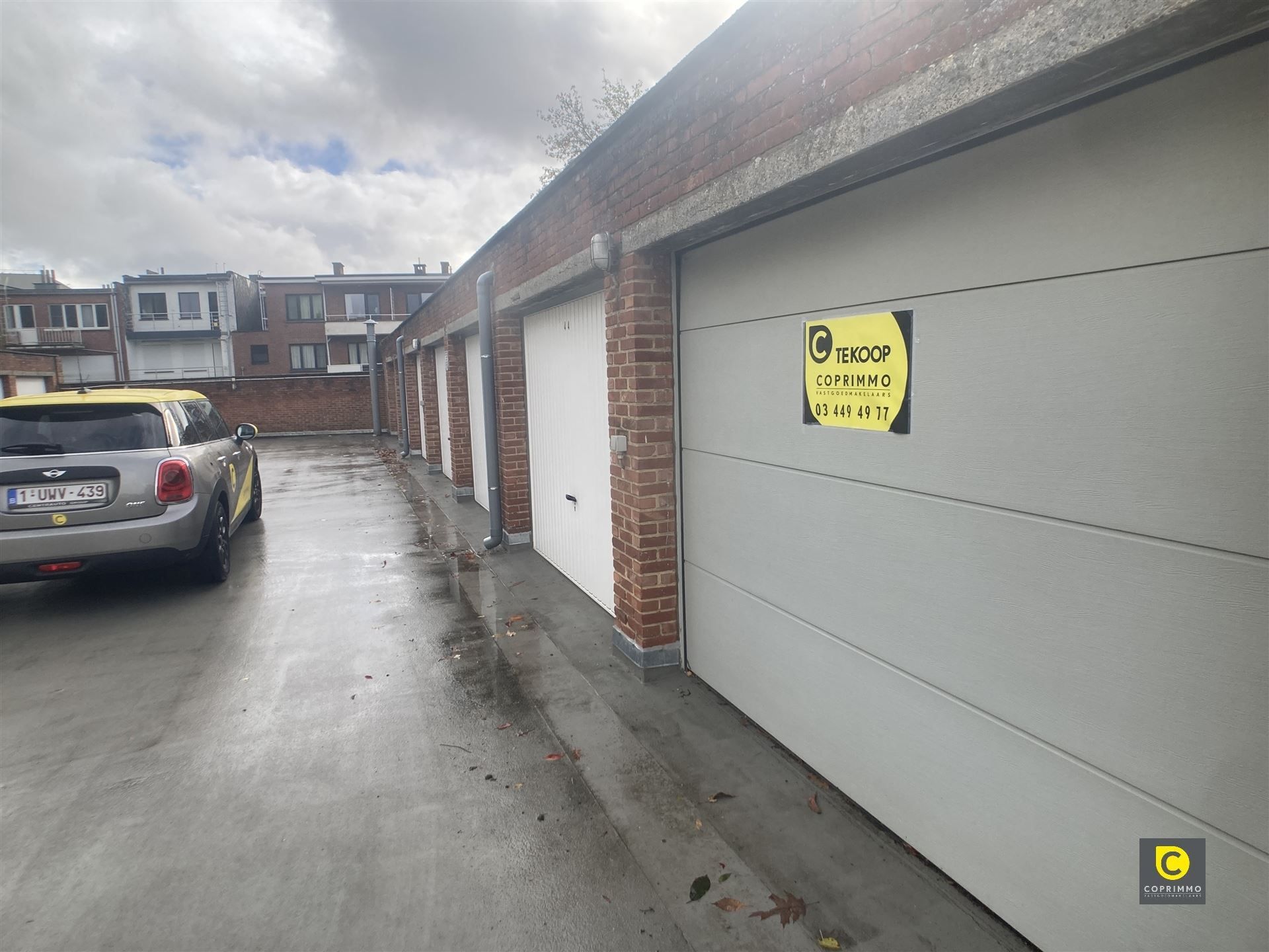 Ruime garagebox met automatische poort!  foto 5