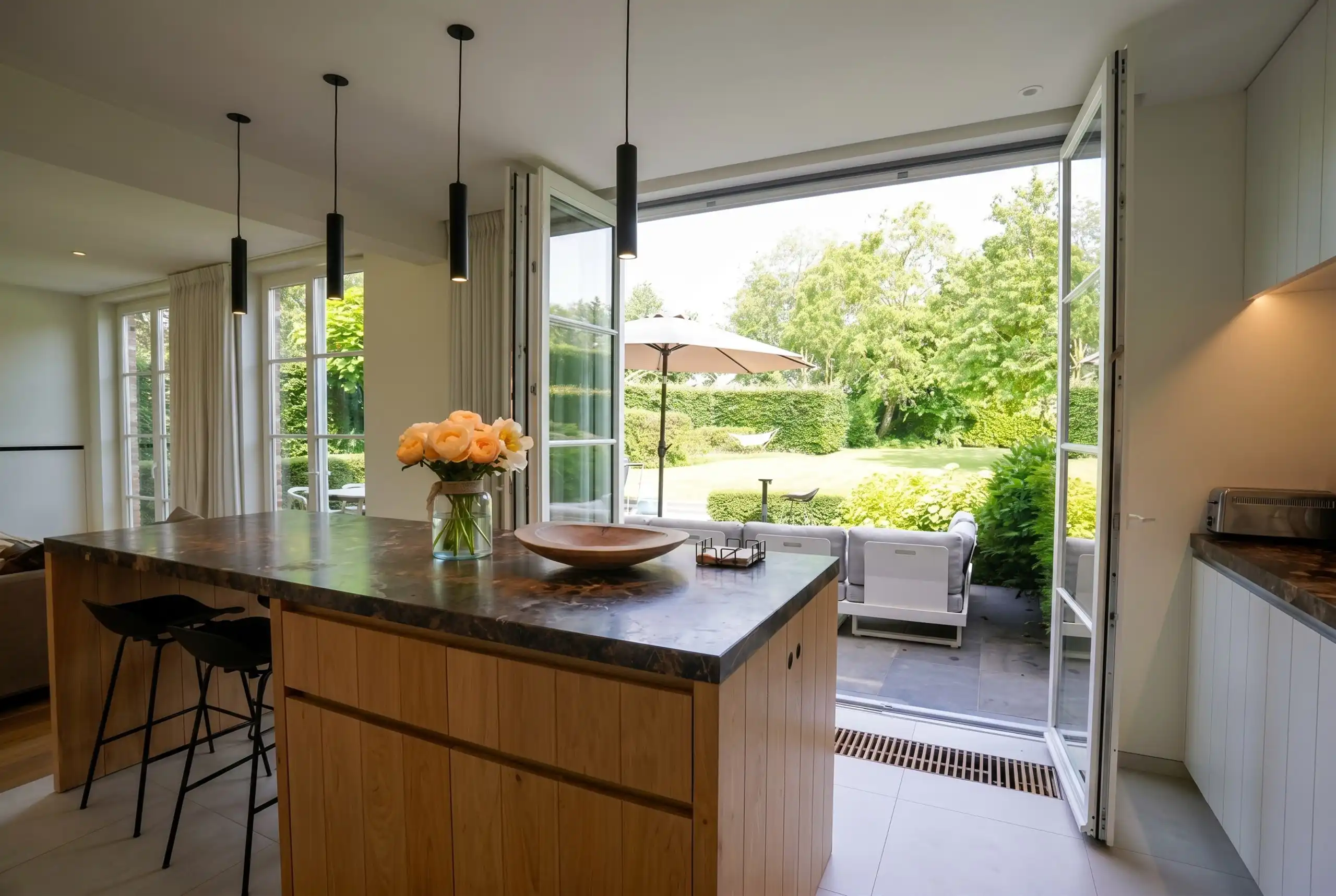 Totaal gerenoveerde eigendom op 1.245 m² nabij Kortrijk foto 13
