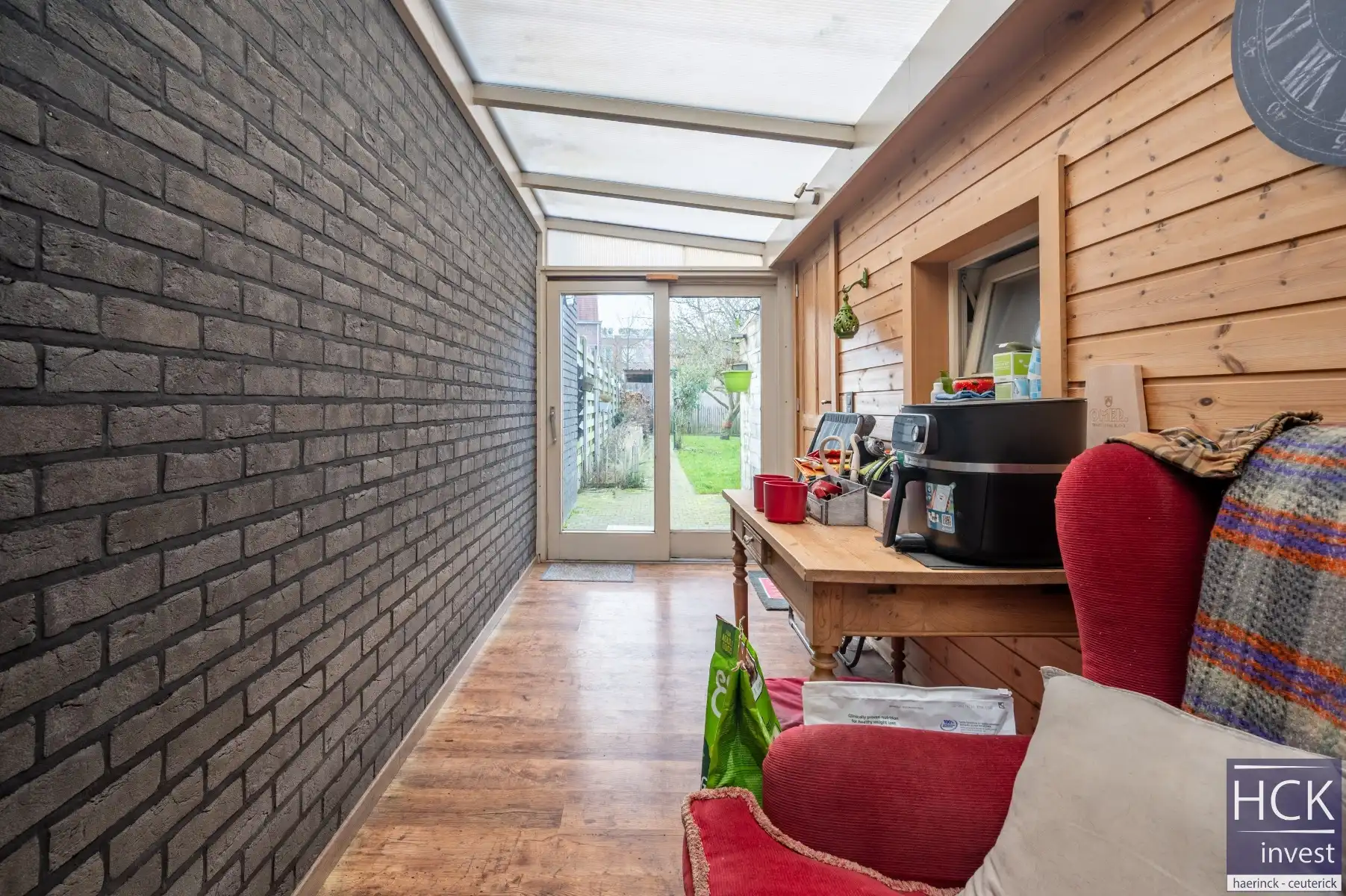 ZULTE - Mooi gelegen te renoveren rijwoning met uitweg achteraan foto 12