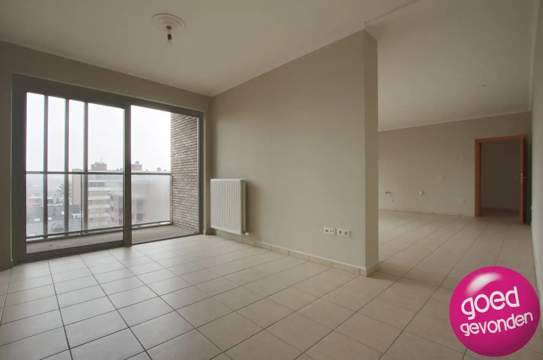 APP 300 m² - 3 SLK - 2 LIVINGS - 2 BDK - PARKING - LIFT foto 20