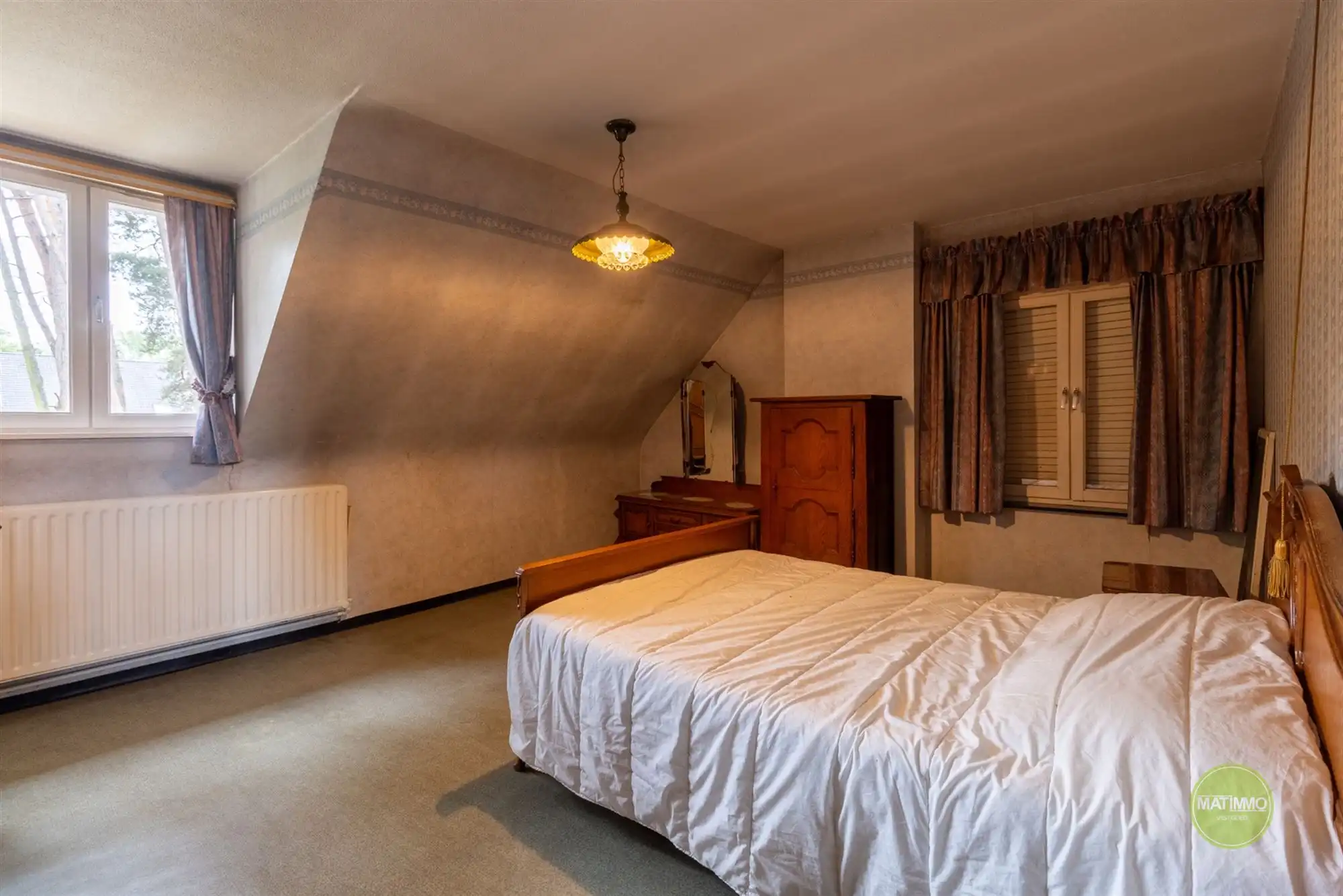 Vrijstaande woning op royaal perceel met bos in Mol-Sluis foto 17