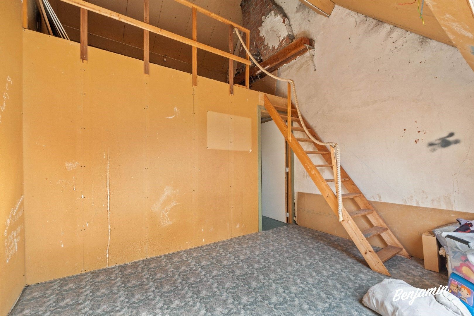 Rijwoning met 4 slaapkamers en stadstuin in Menen foto 13