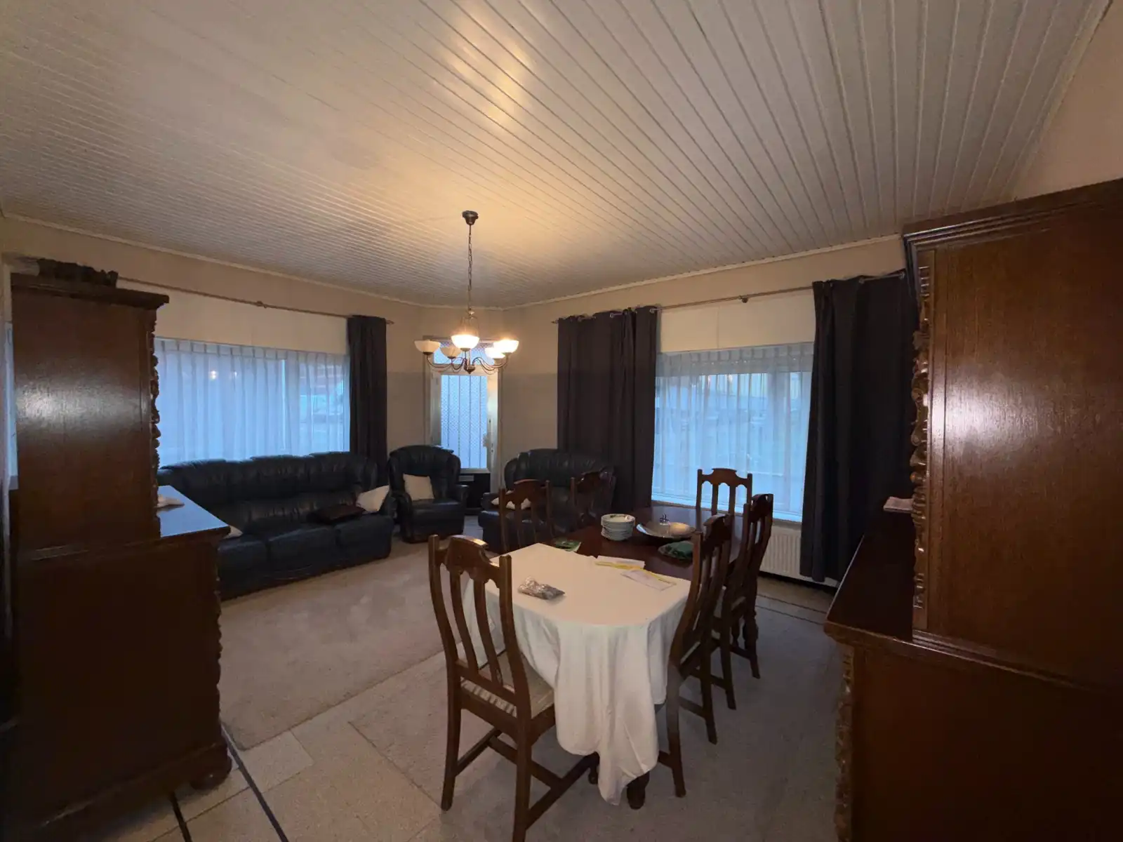 Ruime woning met veel potentieel te Gent foto 2