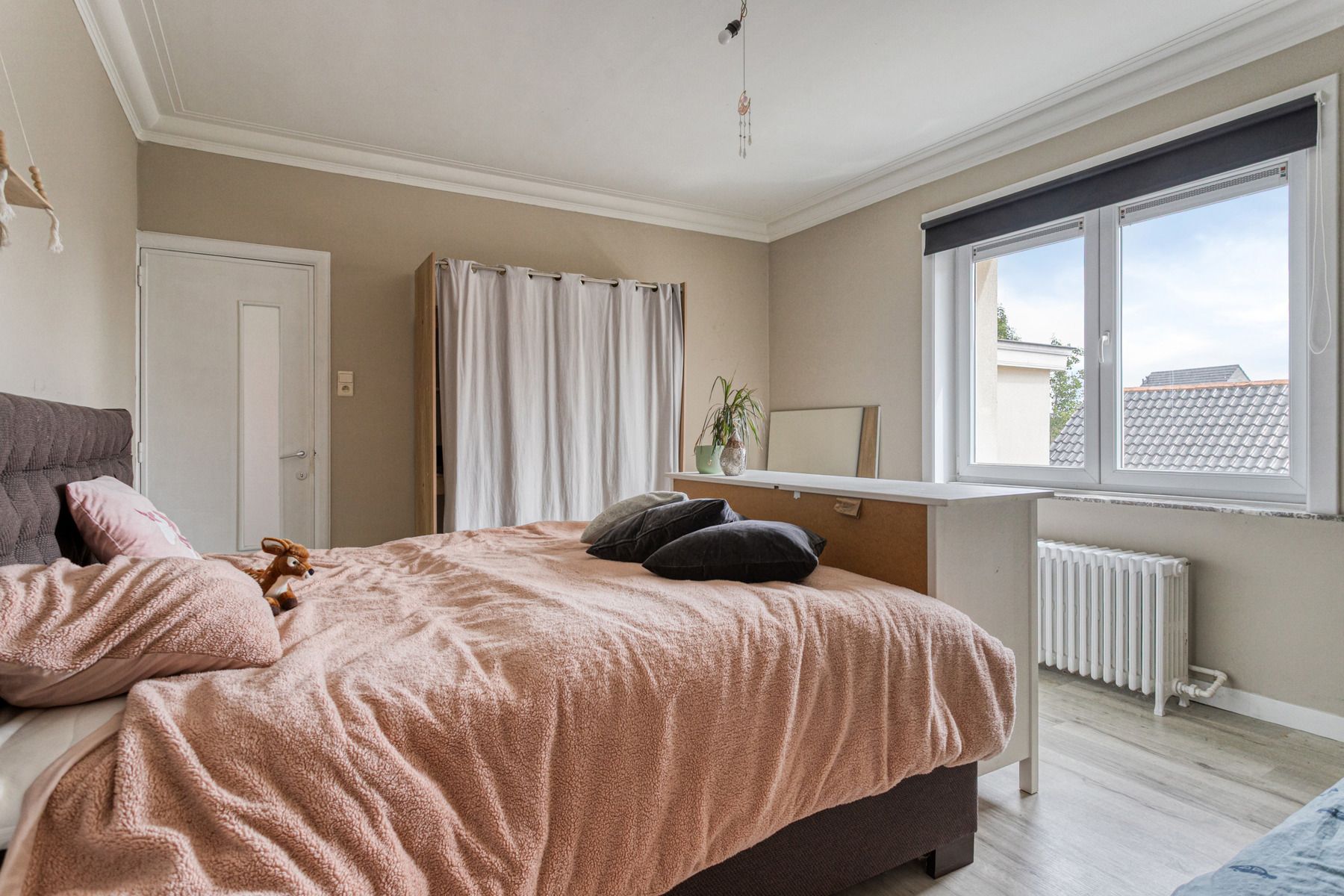 Instapklaar app.  met 3 slaapkamers, garage en terras foto 9