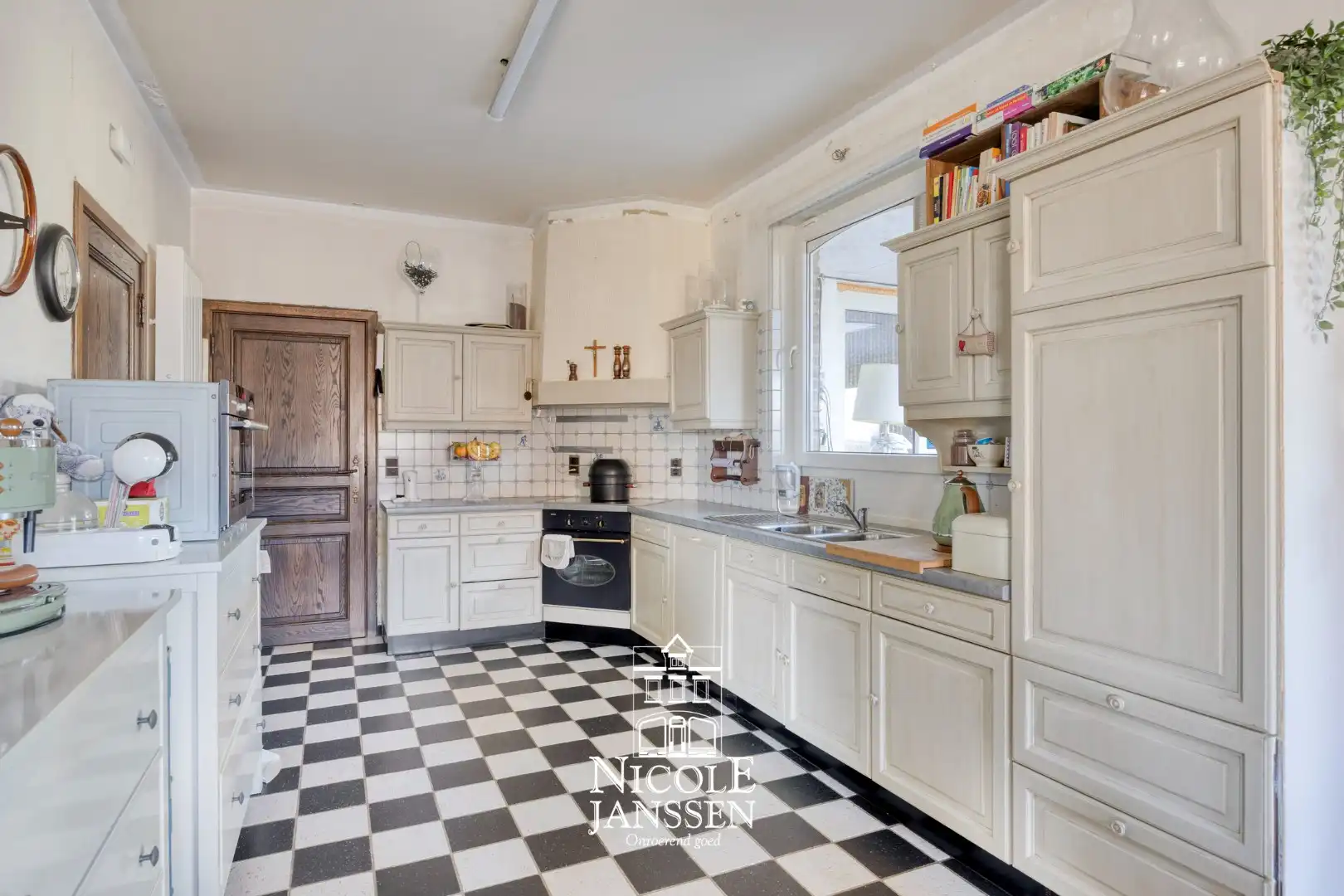 Statig landhuis foto 8