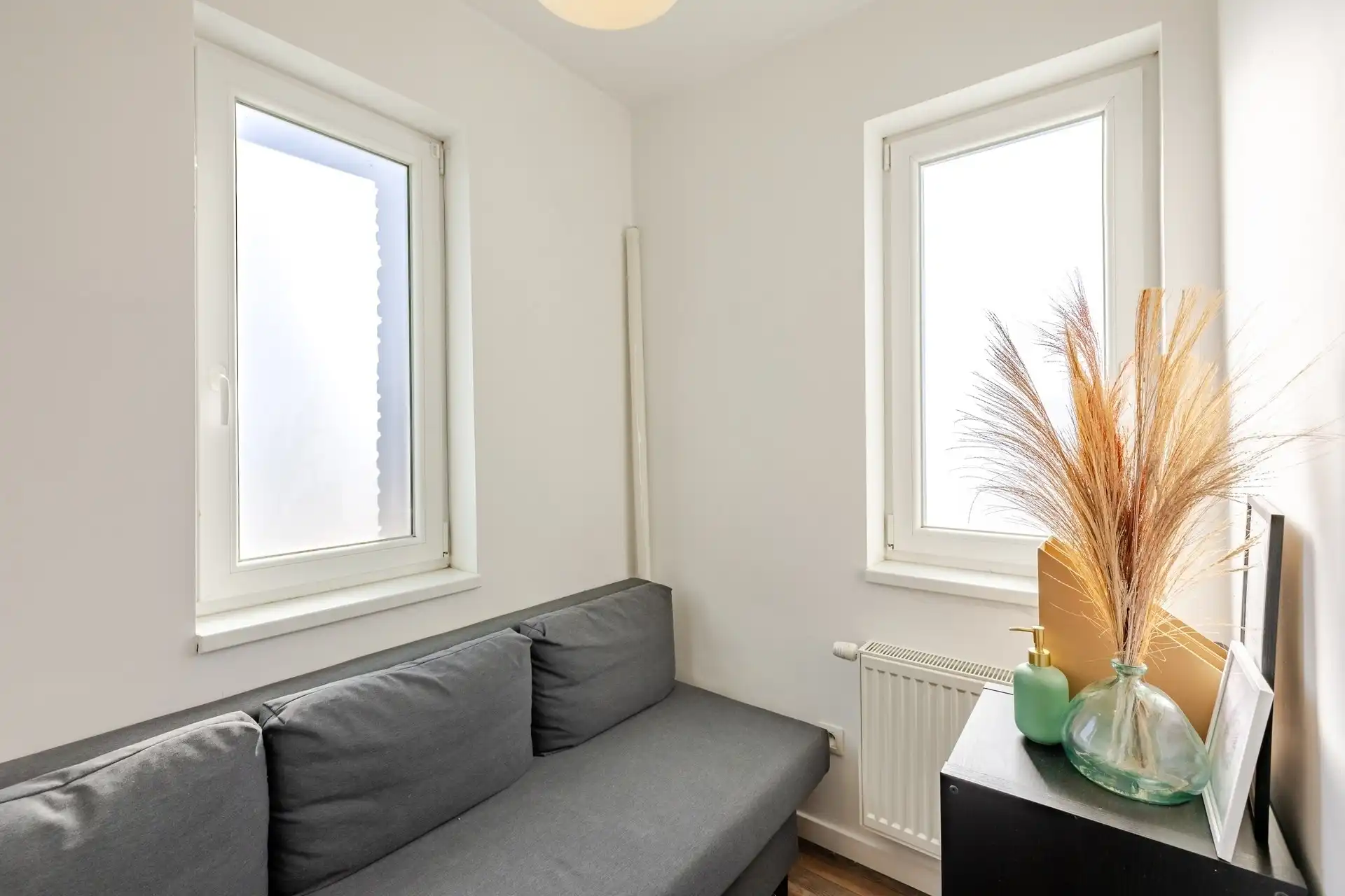 Instapklare woning met 2 slks, garage en tuin foto 14