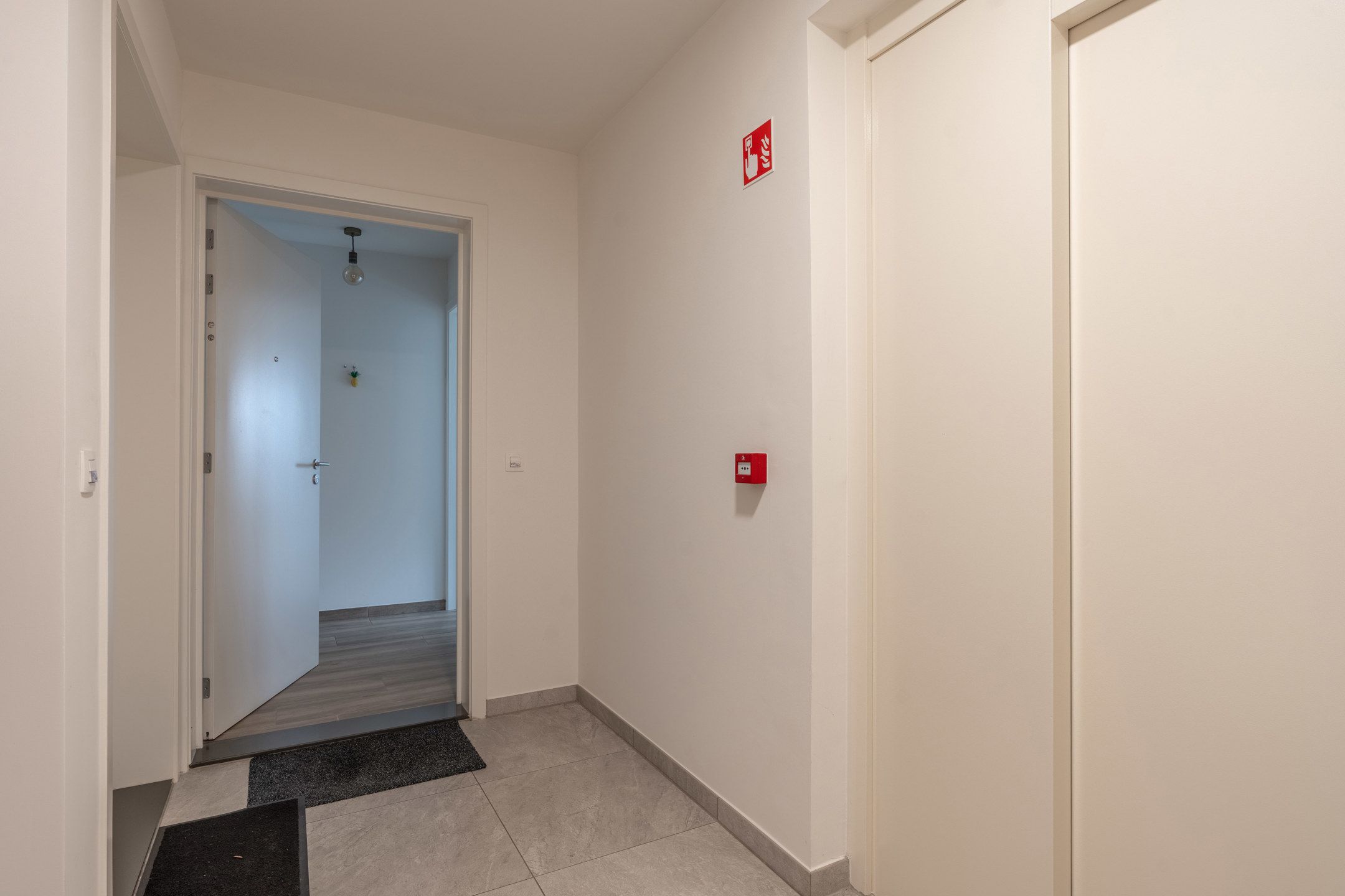 Recent ('22) en volledig instapklaar appartement op mooie ligging foto 4