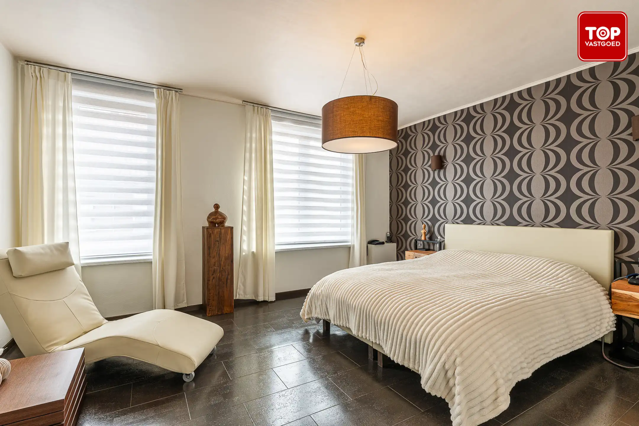 Instapklare woning met 3 slaapkamers en prachtige tuin  foto 18