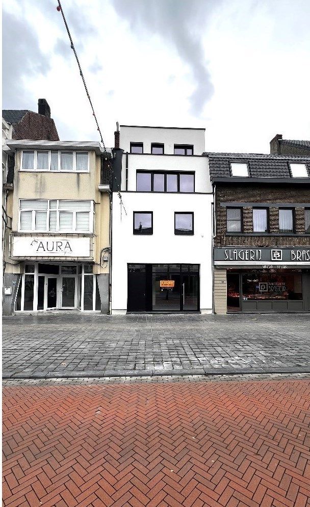 Opbrengsteigendom: Nieuwbouwbuilding op de drukbezochte Pauwengraaf! foto 6