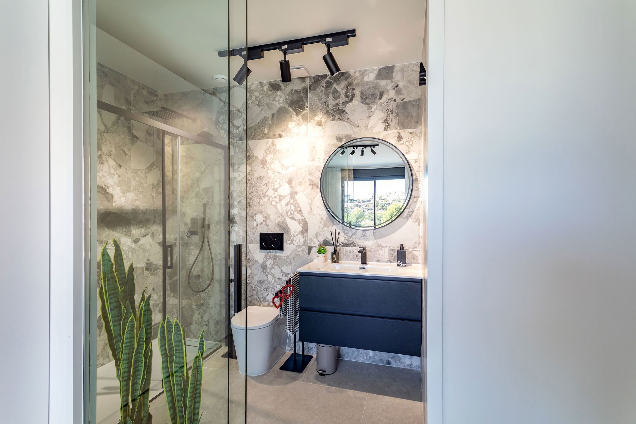 SPANJE - luxe appartementen zeezicht rustige locatie. foto 15