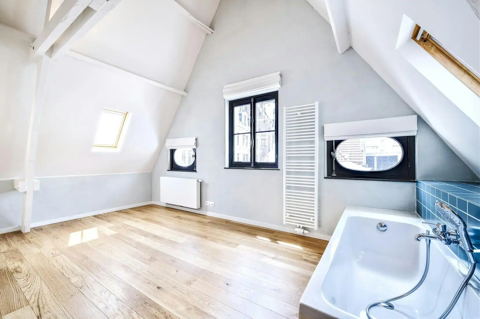 Duplex appartement met 3 slaapkamers aan Grote Markt Brussel foto 6