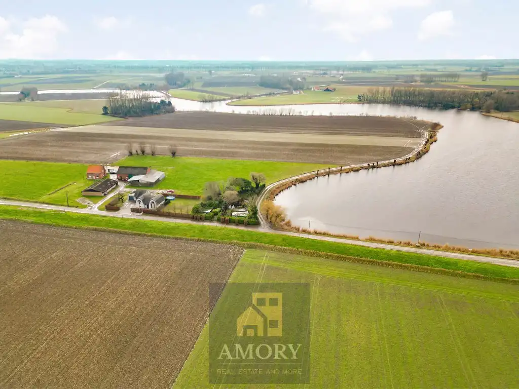 Uniek gelegen recreatief perceel in de Polders – aan het water foto 5