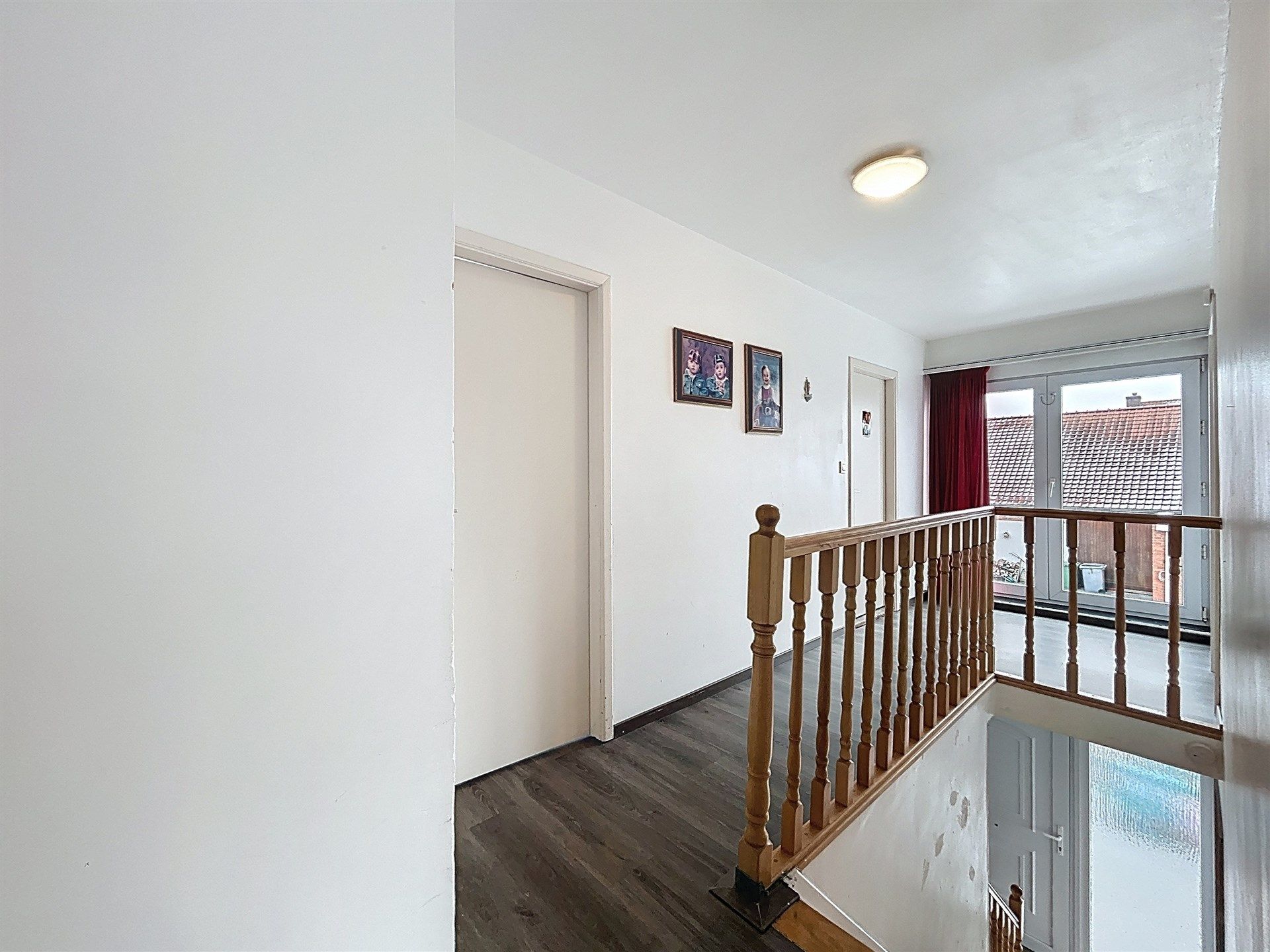 instapklare gezinswoning met 4 slaapkamers en bijgebouw op perceel van 400m²  foto 13