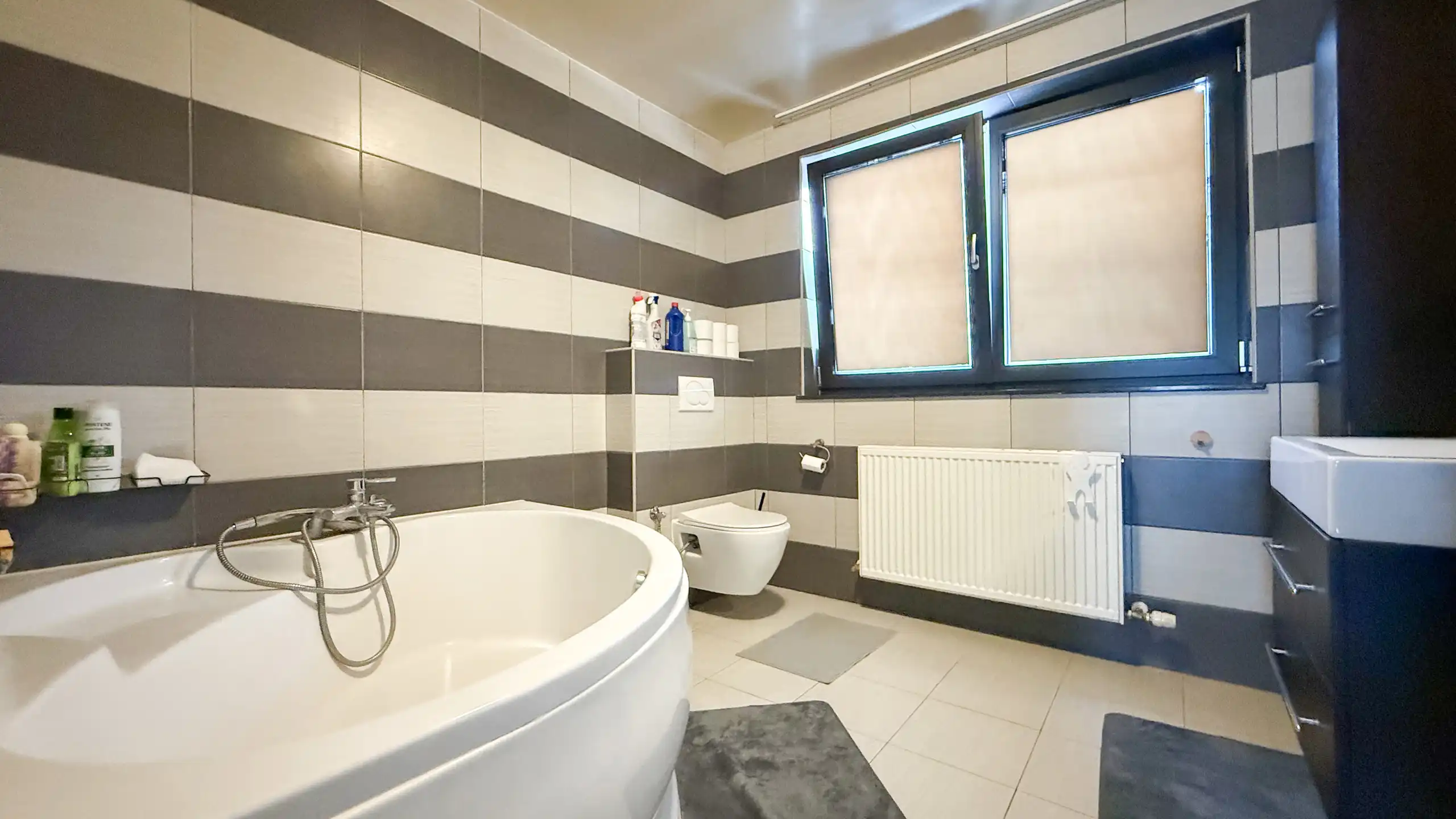 Instapklare woning van 199m² met 3 slpk en EPC B in Beringen foto 19