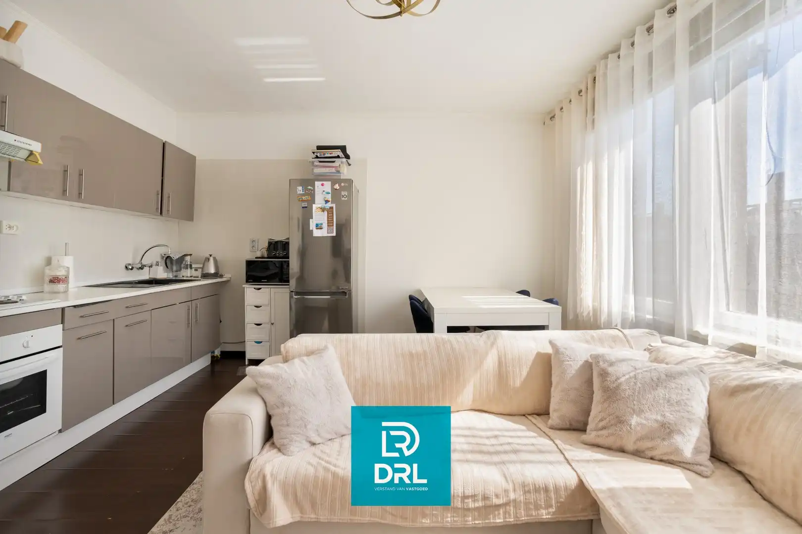 BEDRIJFSGEBOUW met 2 APPARTEMENTEN en HORECAZAAK foto 28