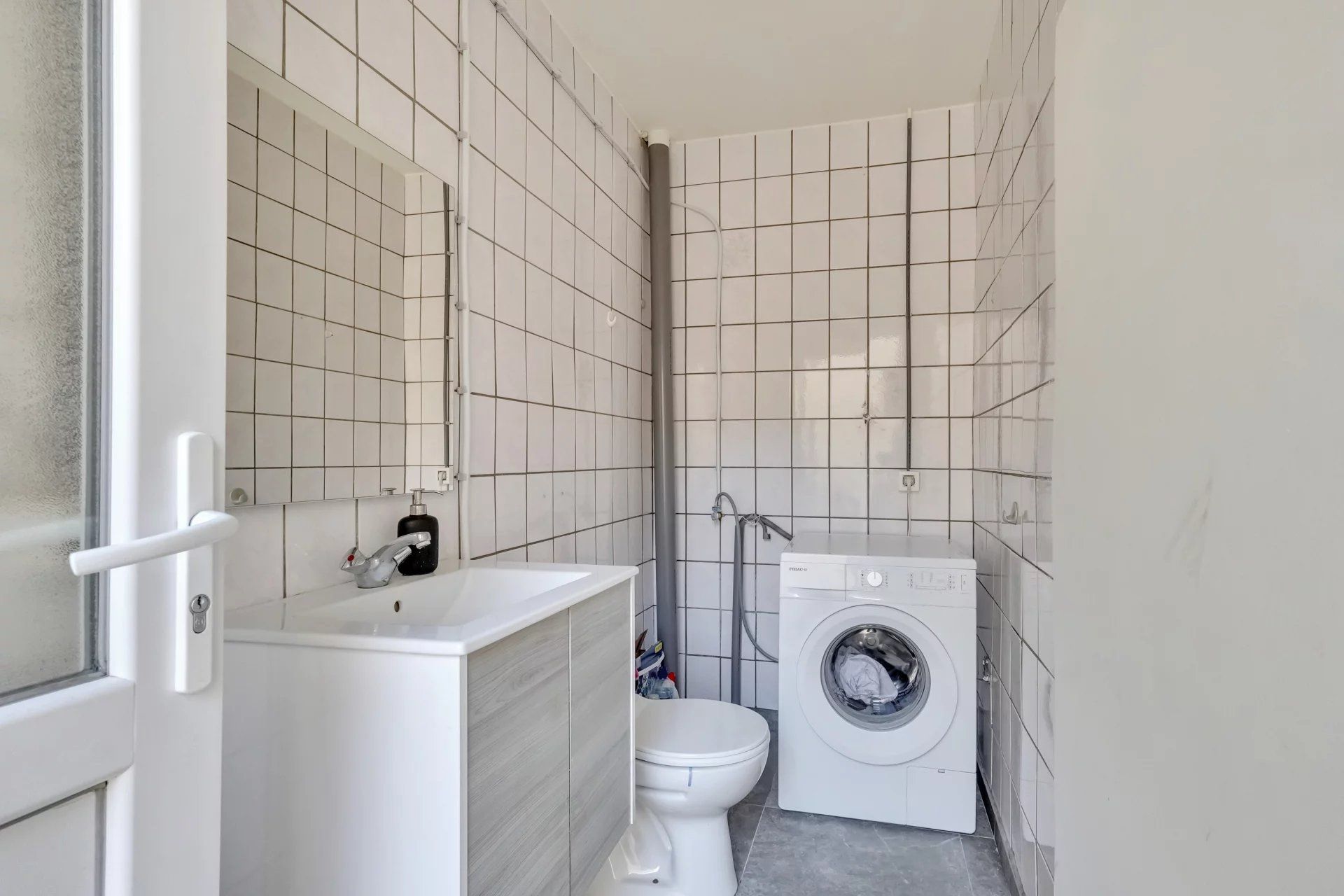 Ruime rijwoning nabij centrum Sint-Truiden foto 9