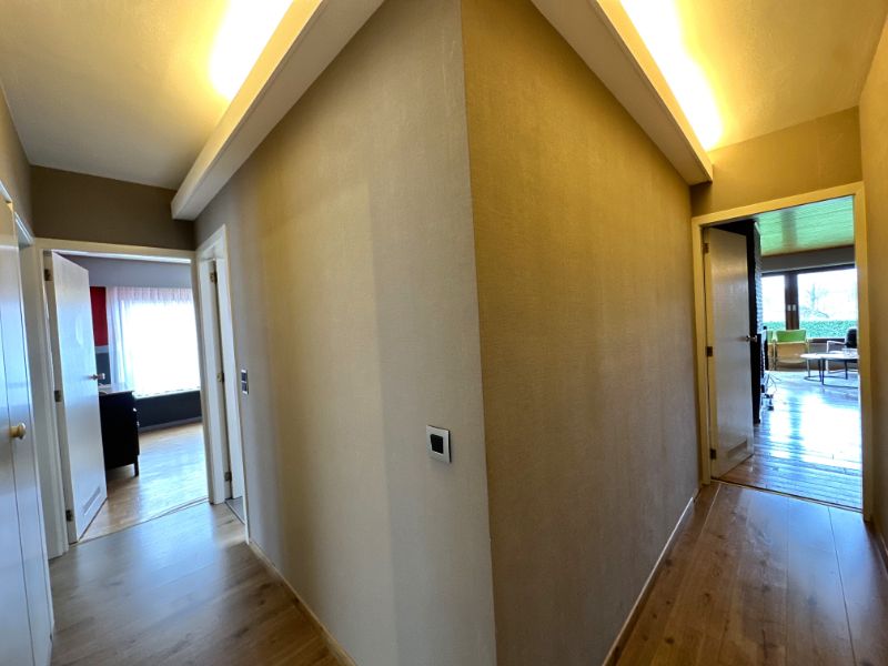 Ruime woning met 3 slaapkamers, garage en tuin – rustige ligging foto 25