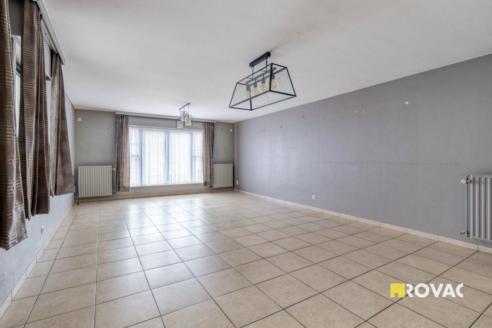 Polyvalente eigendom - handelsruimte met woonst. Garage mogelijk foto 11