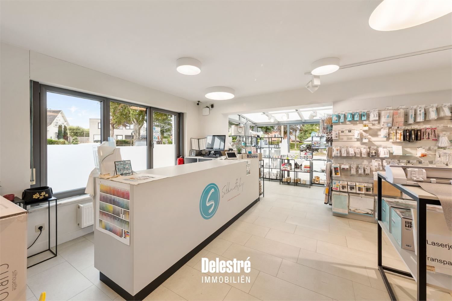 GENTSESTEENWEG – COMMERCIËLE TOPLOCATIE MET VEEL PARKING foto 9