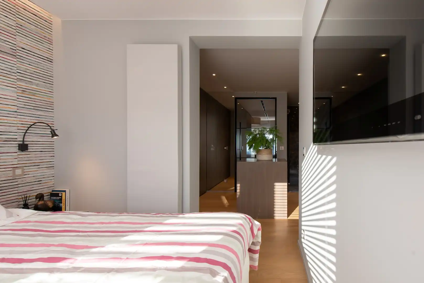 Luxe appartement met zeezicht, domotica & hoogwaardige afwerking foto 14