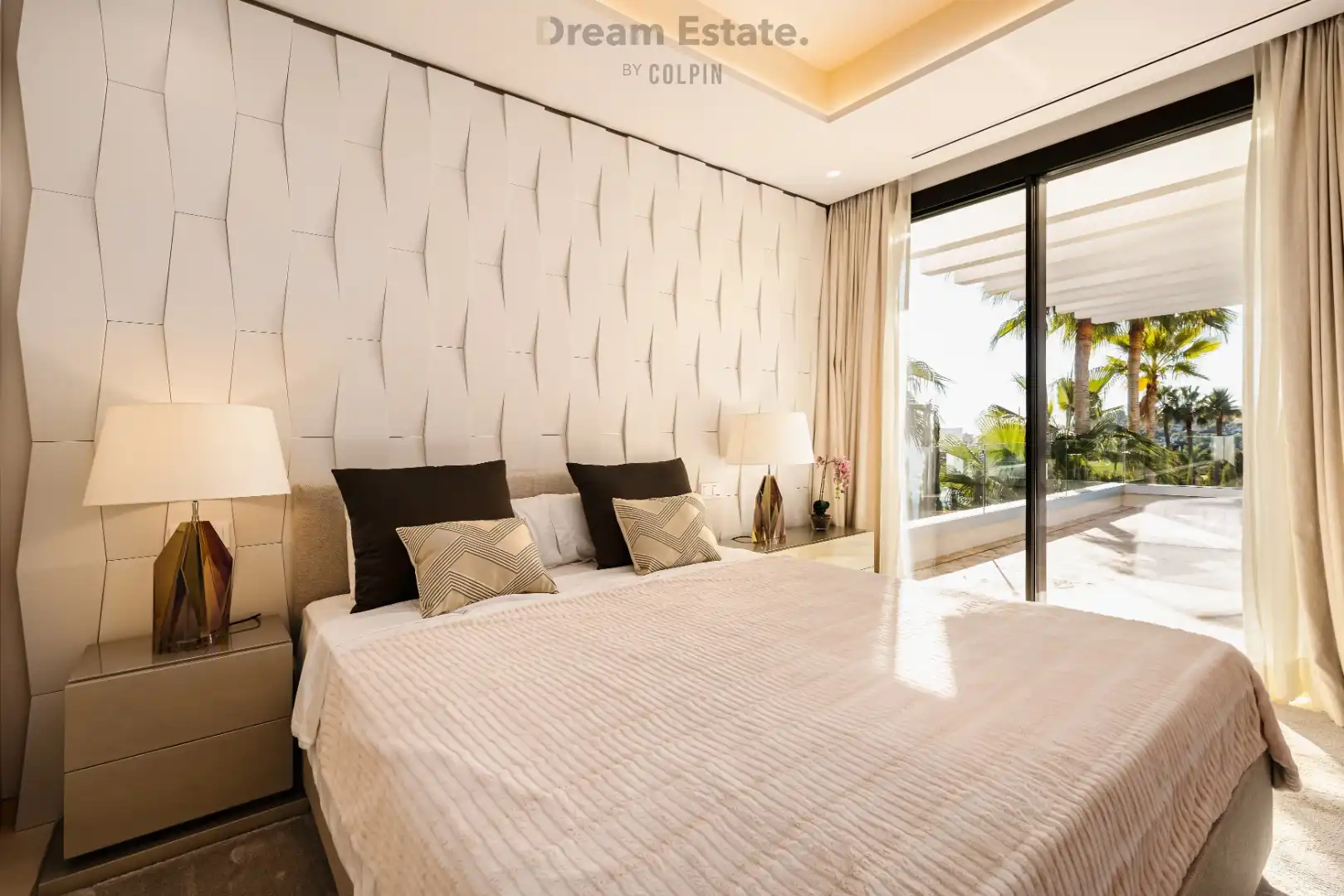 Moderne luxe villa te Nueva Andalucia, La Cerquilla (Marbella) foto 12