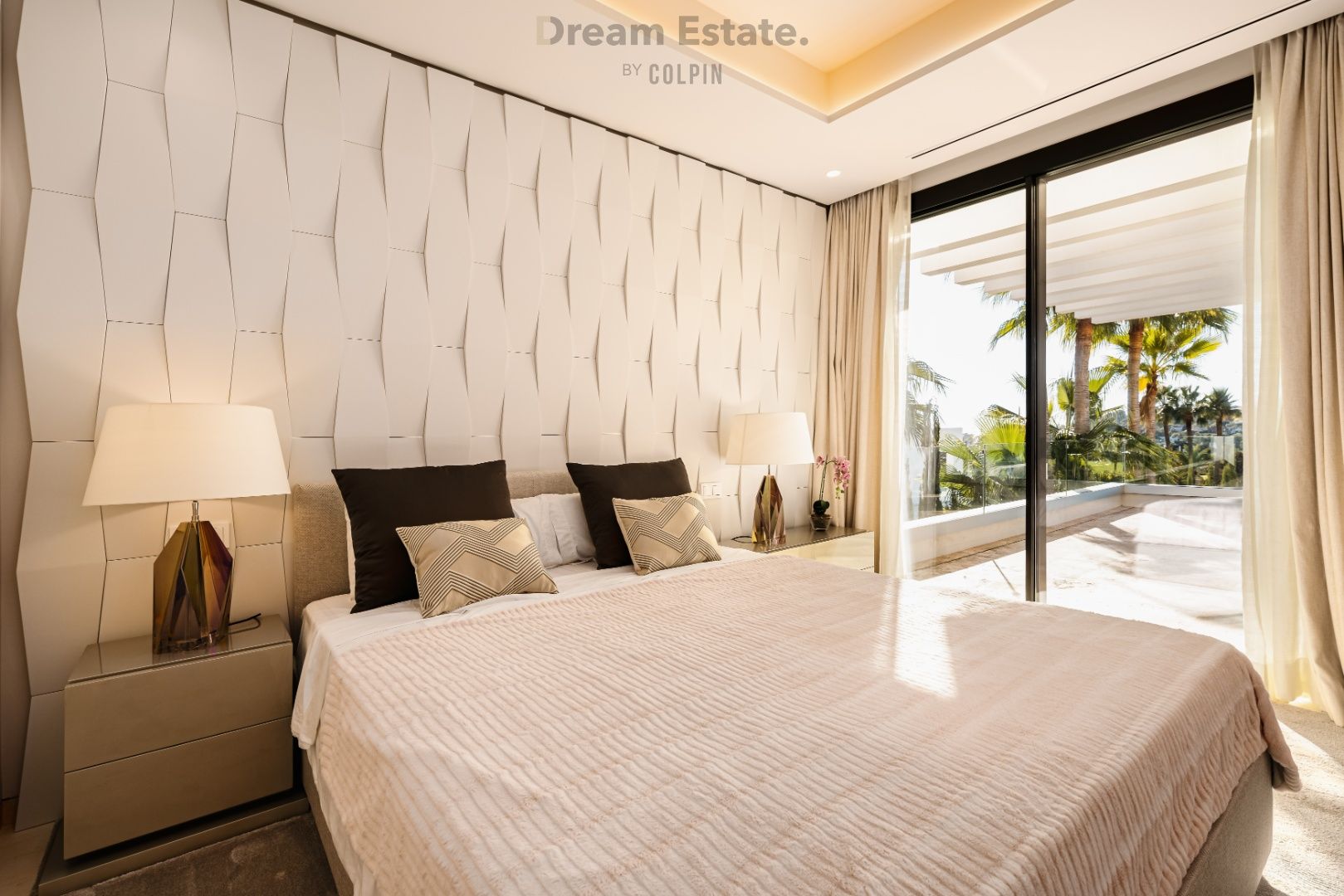 Moderne luxe villa te Nueva Andalucia, La Cerquilla (Marbella) foto 12