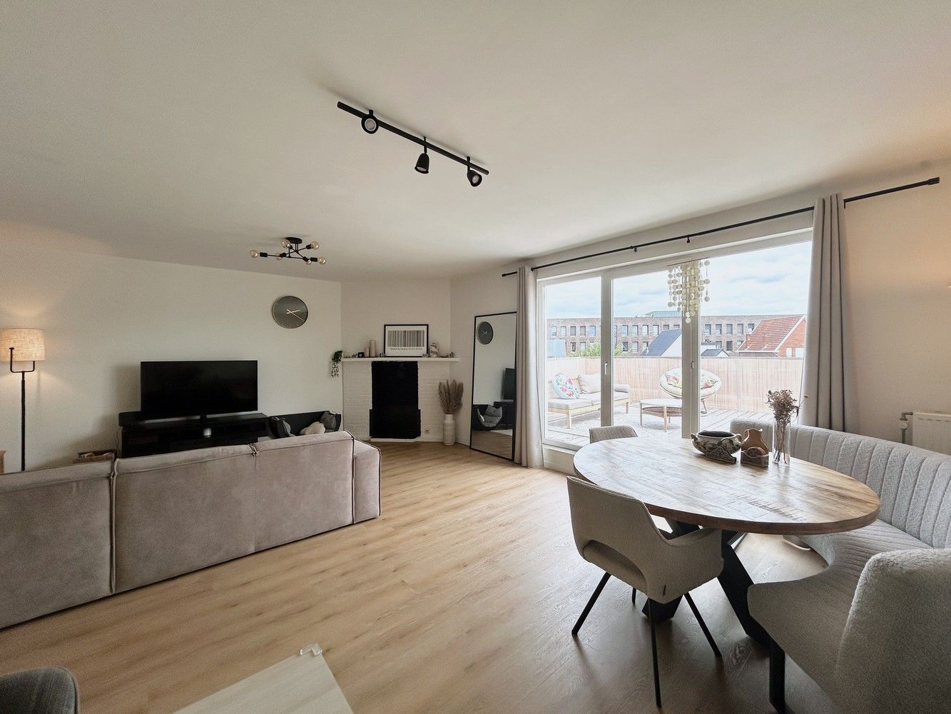 Ruim duplex appartement met dakterras en autostaanplaats te Wilsele foto 4
