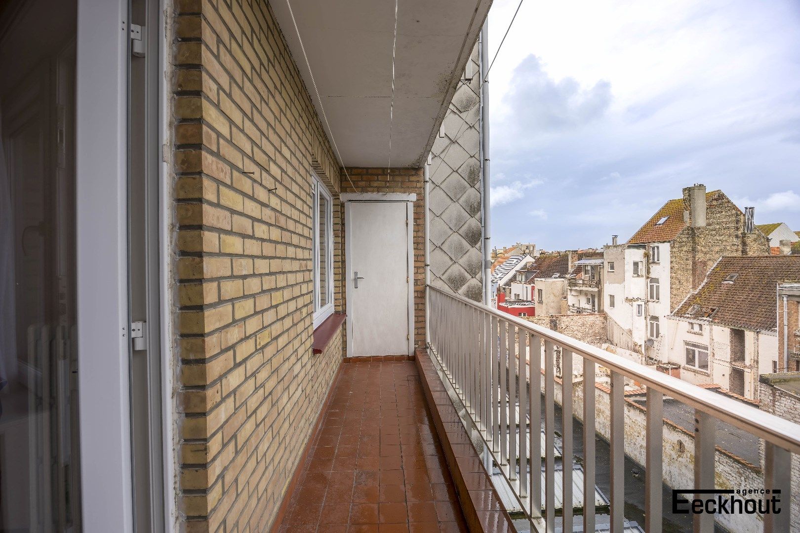 Verzorgd en gunstig gelegen appartement op wandelafstand van zeedijk en strand! foto 20