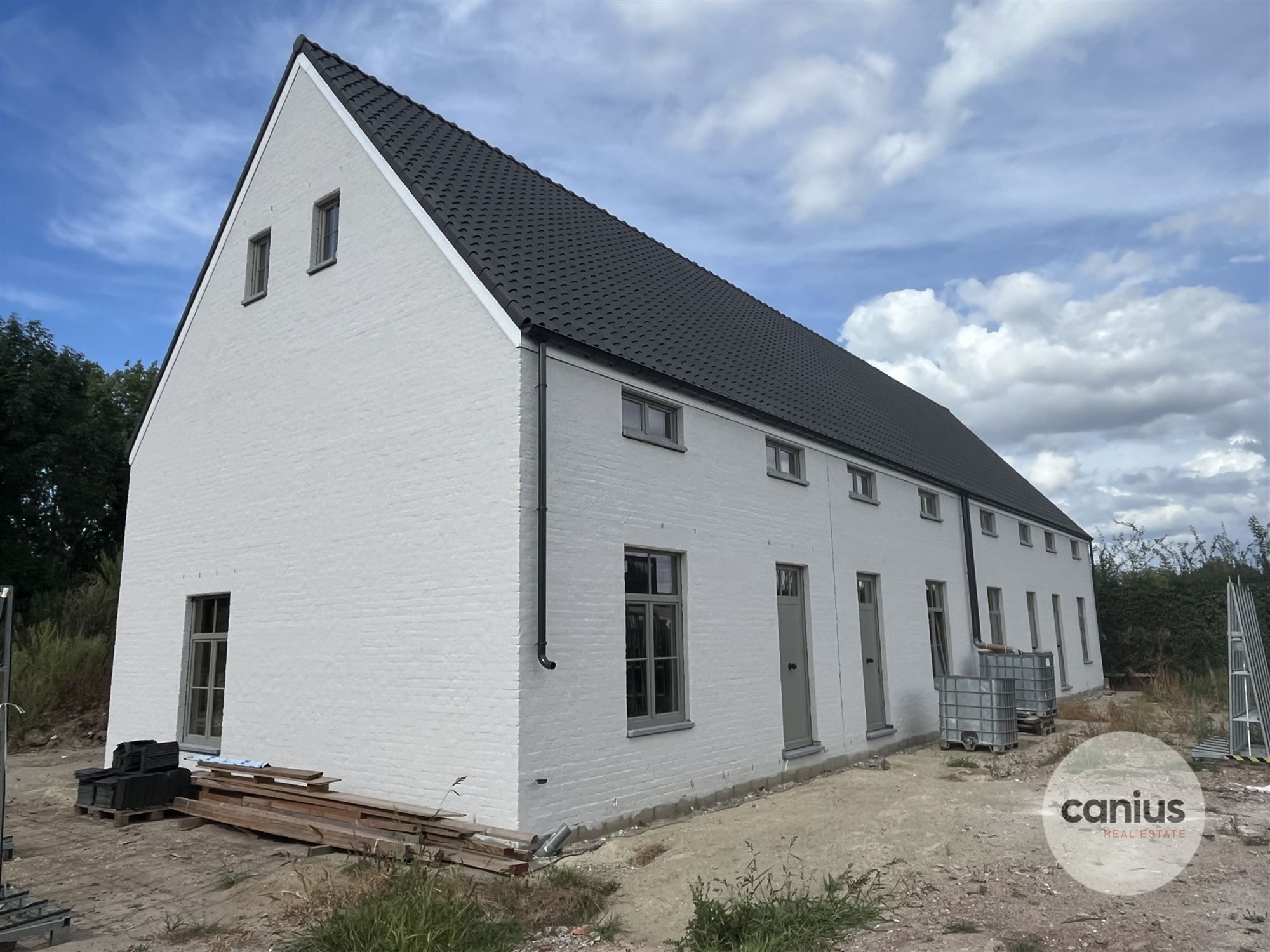WONEN IN EEN NIEUWBOUW IN HET BEGIJNHOF foto 3