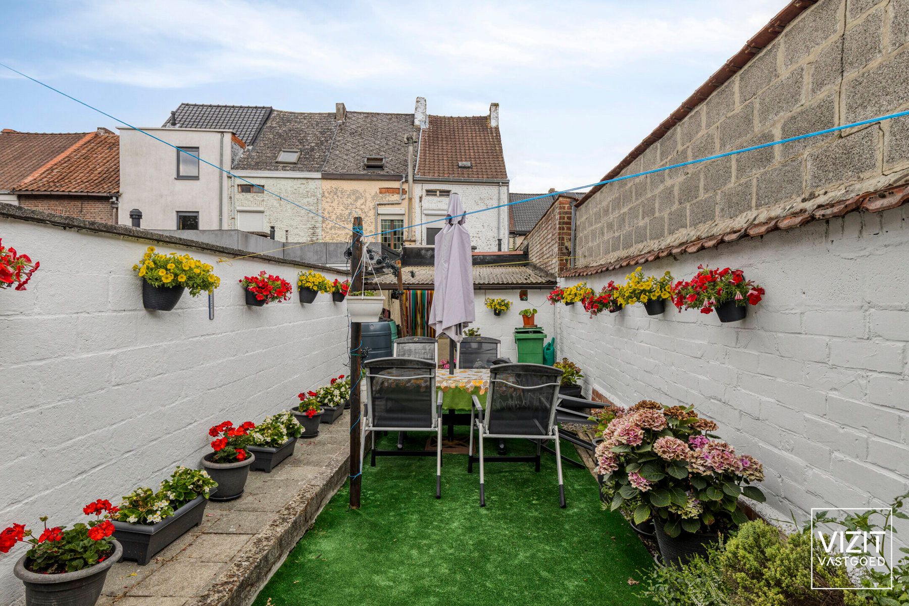Opbrengsteigendom in hartje Geraardsbergen foto 12