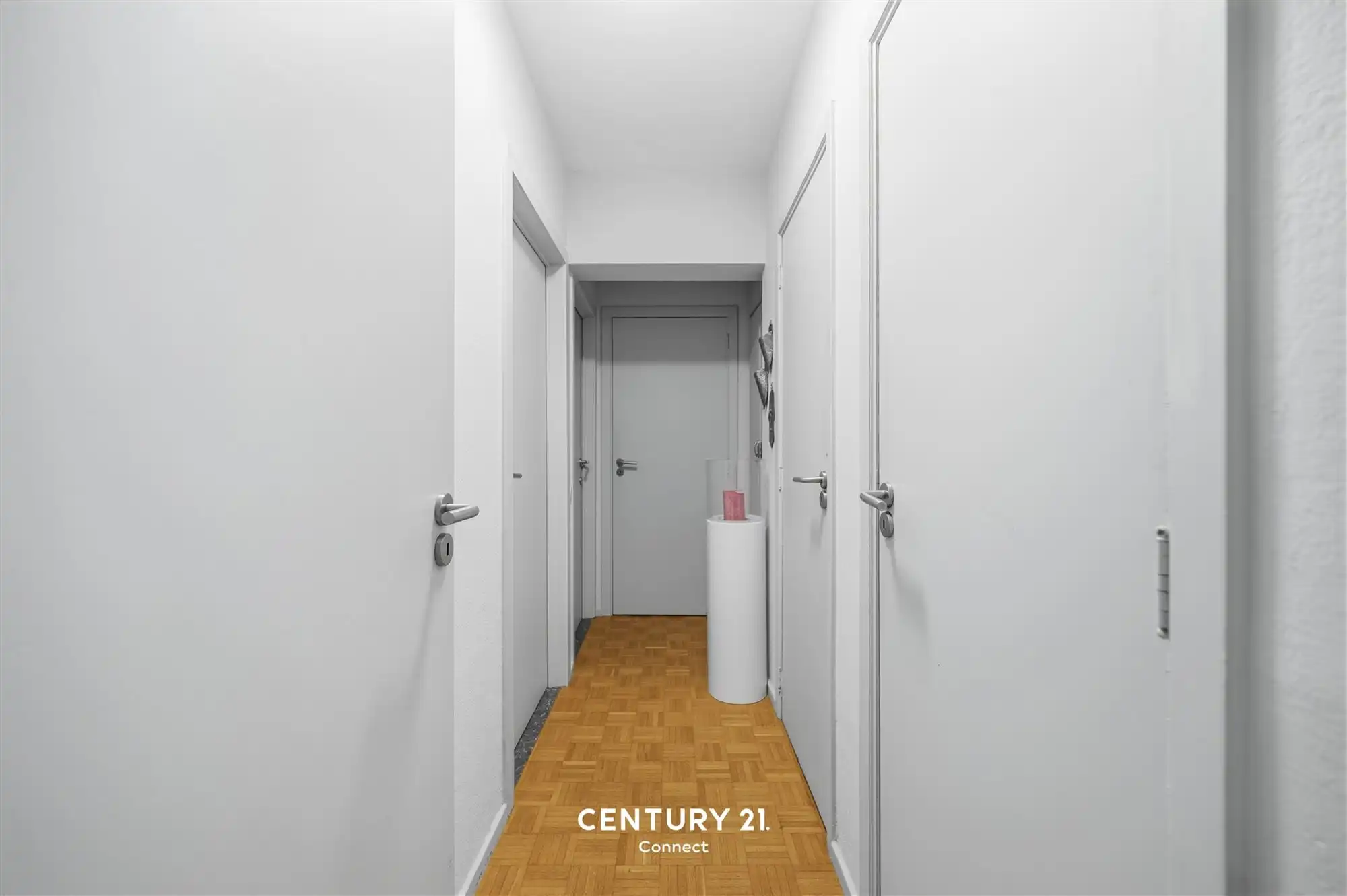 Instapklaar 2-slaapkamer appartement te Kortenberg. foto 4