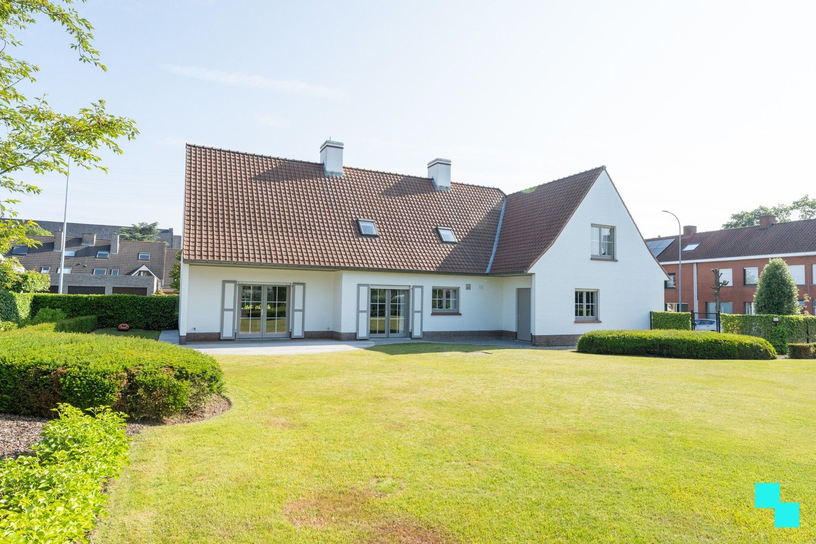 Instapklare villa met 4 slaapkamers, dubbele garage en prachtige tuin te Bosmolens - Izegem. foto 17