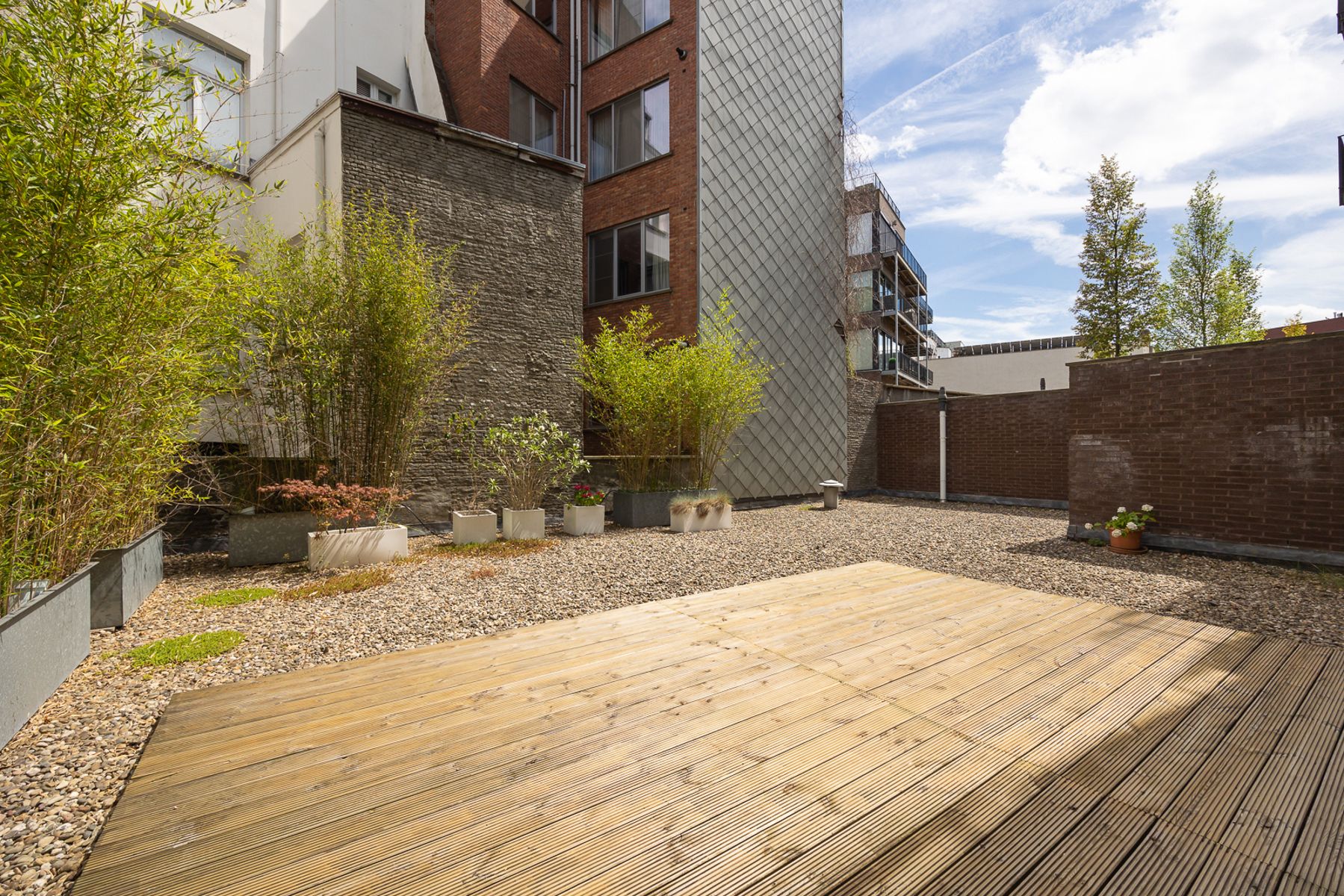 Commerciële ruimte met tuin en parking op ’t Zuid foto 15