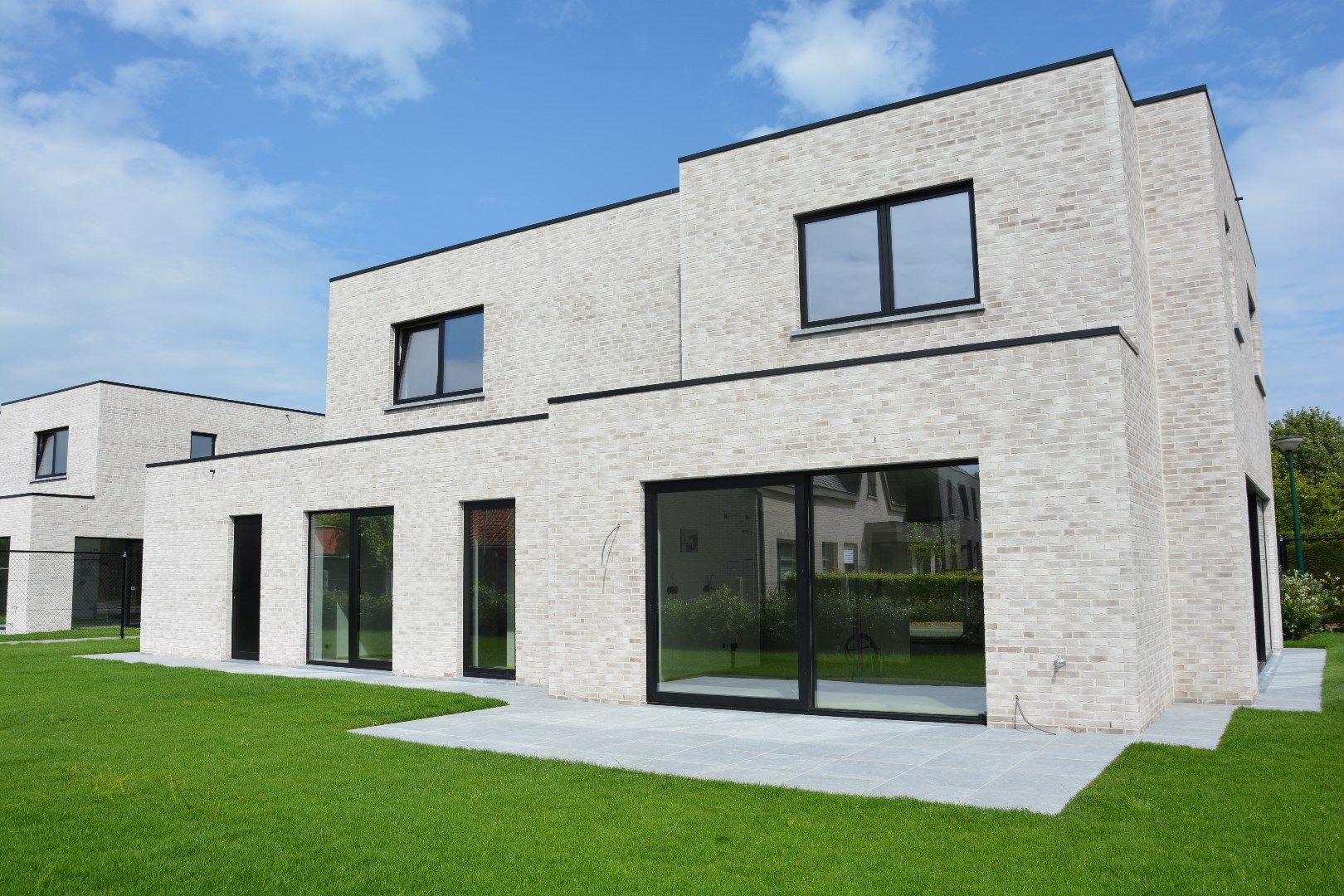 Casco-nieuwbouwvilla met 5 slaapkamers op rustige ligging foto 1