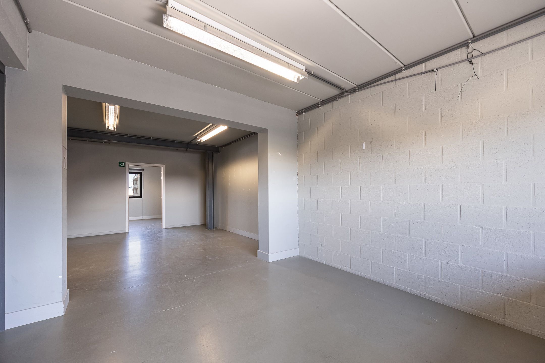 Kantoorgebouw te koop te Antwerpen Deurne!  foto 8