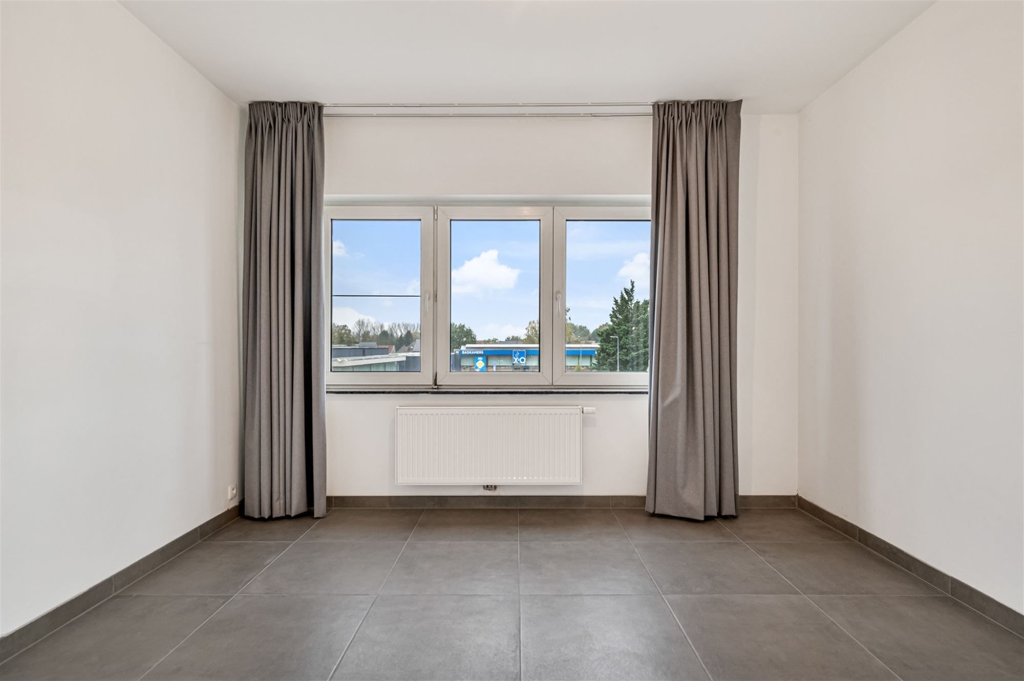 Prachtig gerenoveerd appartement te Erembodegem	 foto 10