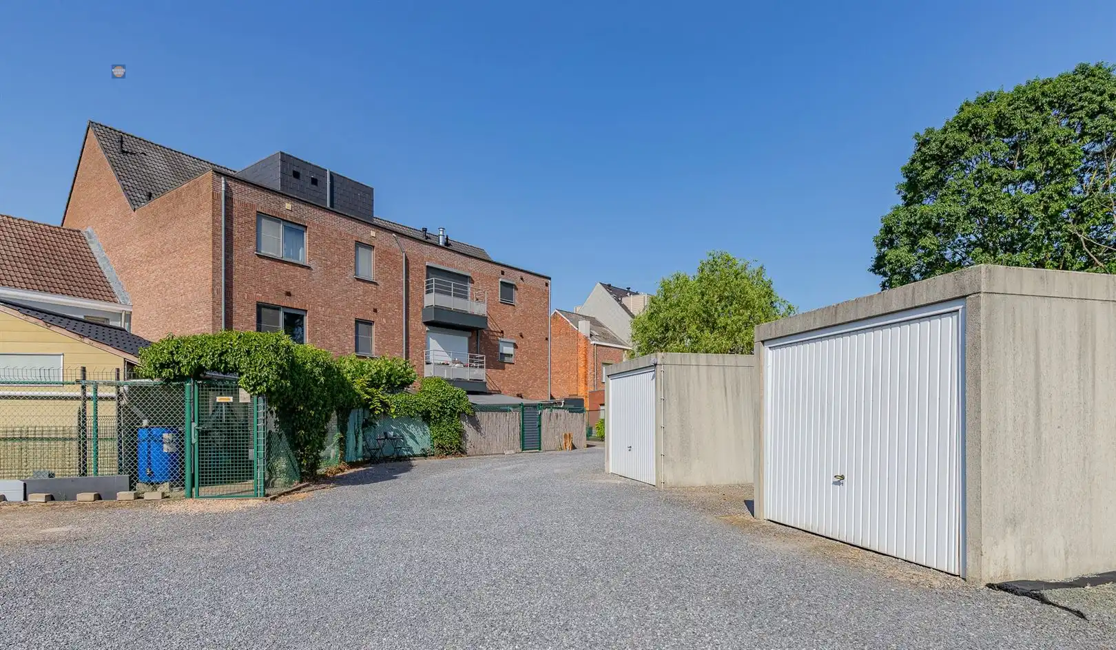 Instapklaar 1-slaapkamerappartement op toplocatie nabij station Willebroek foto 13