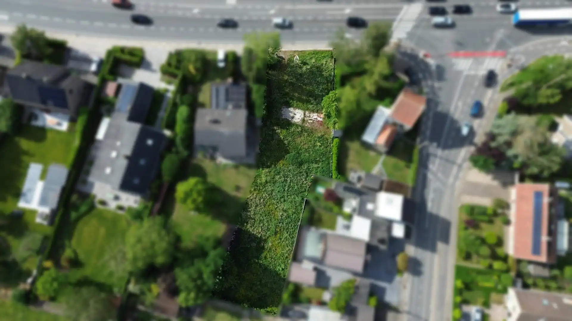 Bouwgrond van ca 1.025m² met veel mogelijkheden in Ardooie! foto 3