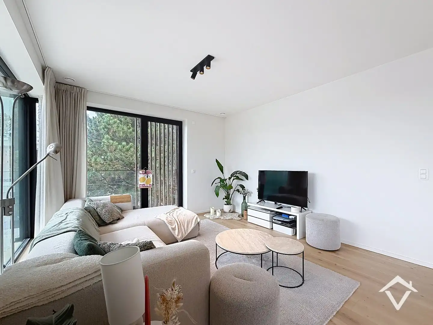 Prachtige penthouse met twee slaapkamers, autostaanplaats en zonnig terras te Rumbeke foto 7